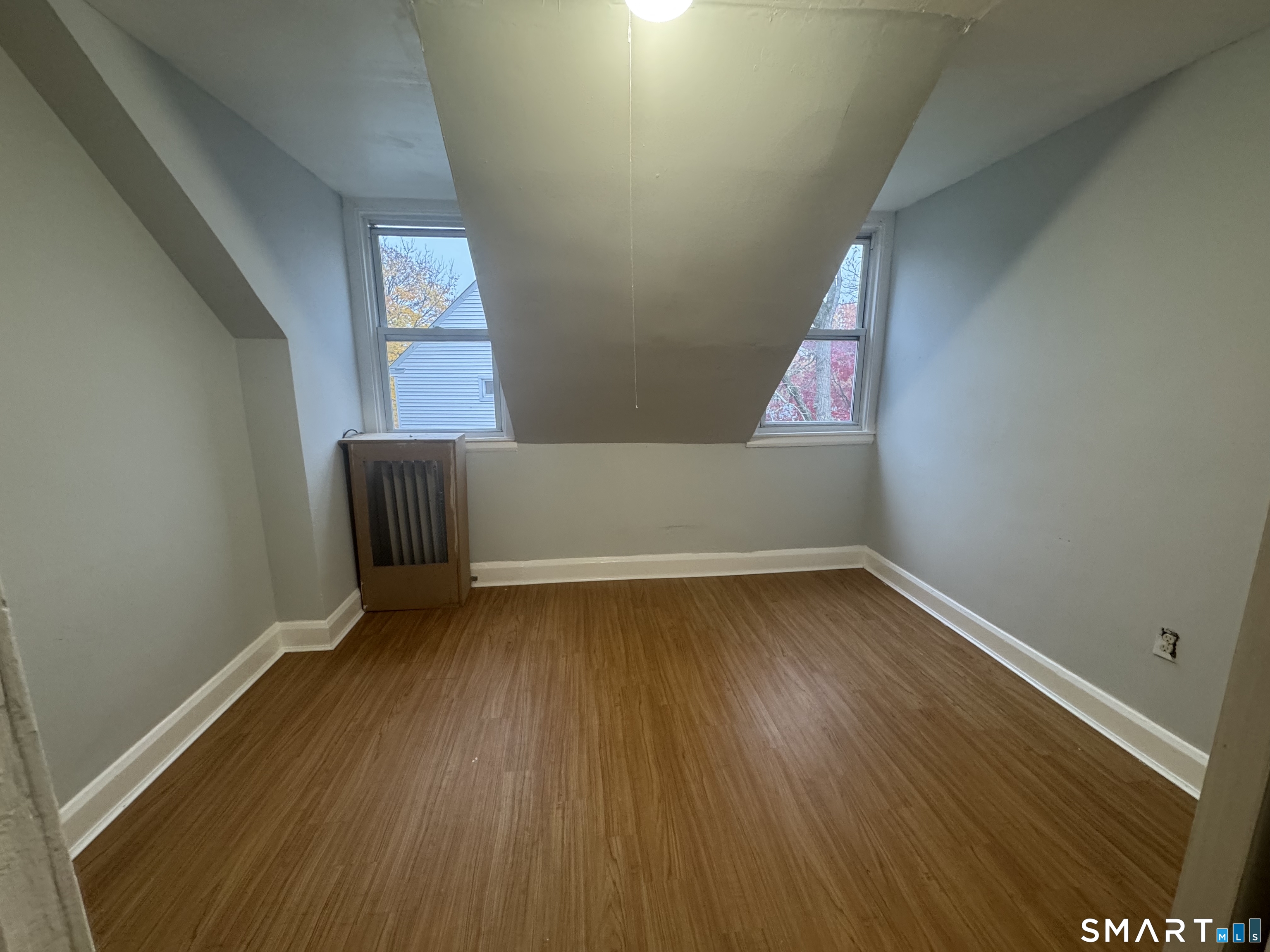 8 Dudley Street photo 20