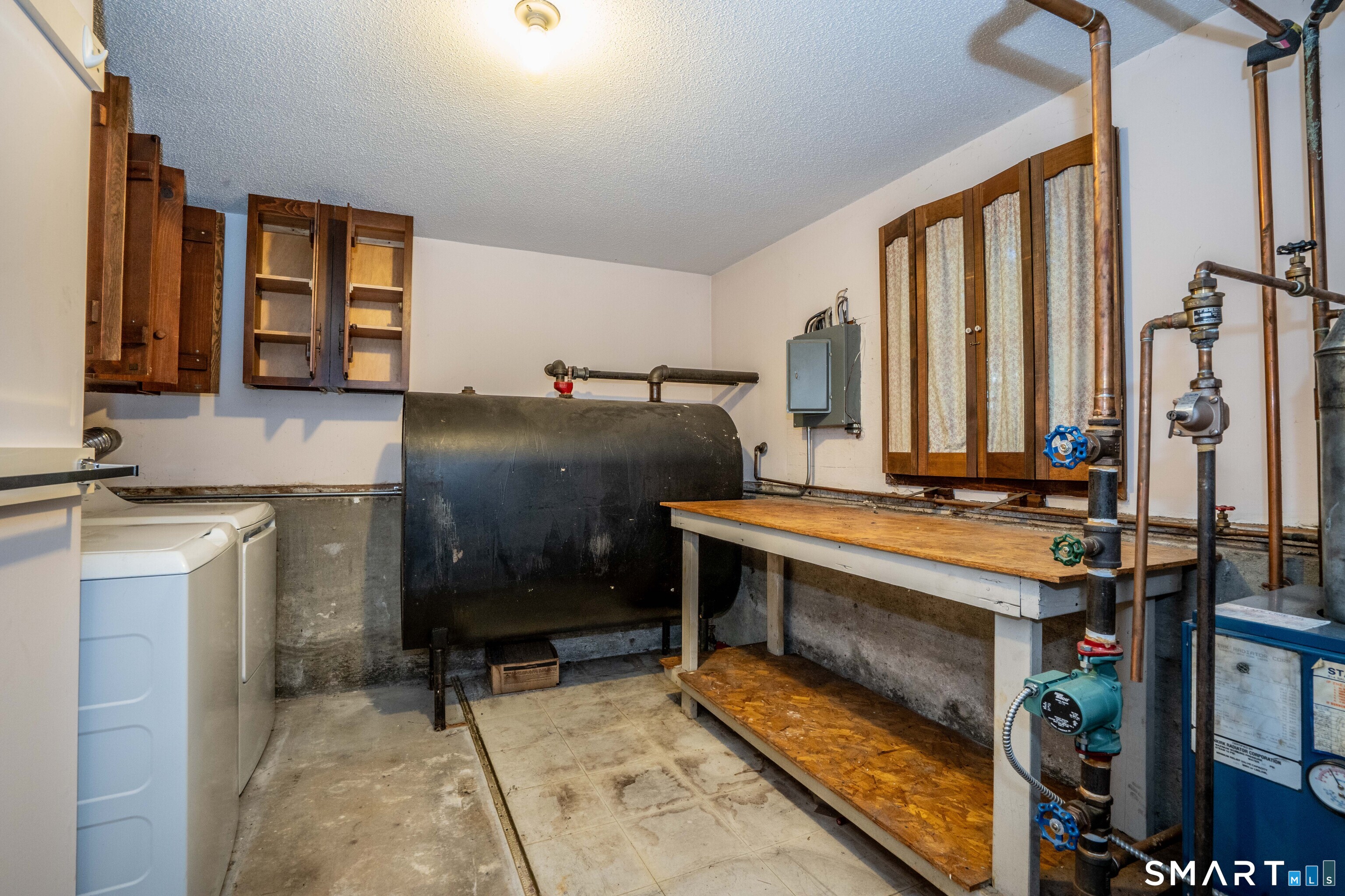 3 Springwood Road photo 24