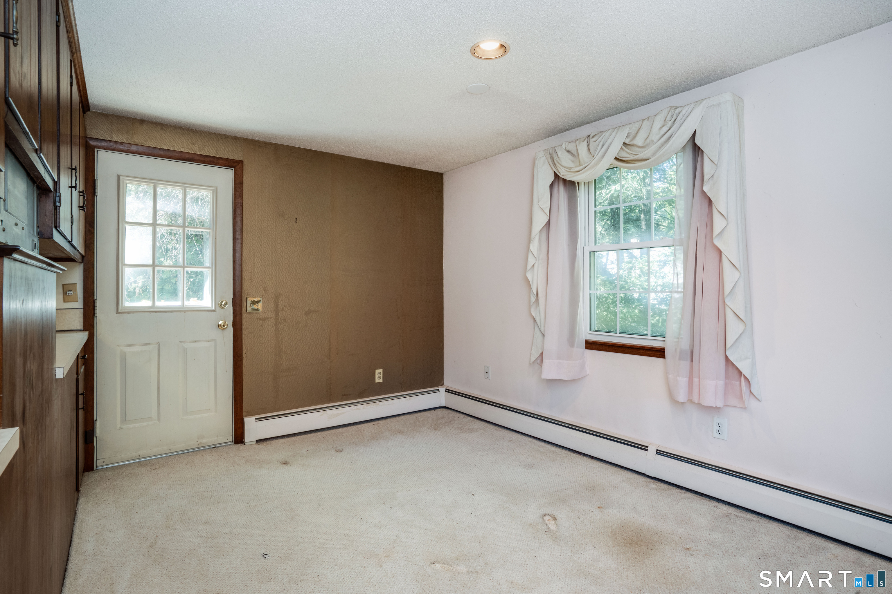 3 Springwood Road photo 11
