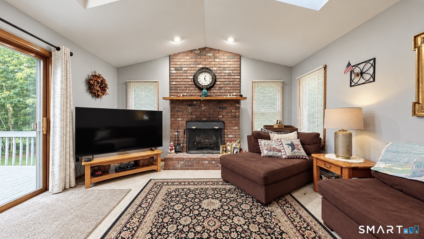Photo 3 of Single family home for sale at 17 Pier Ct, Milford, CT 06460 | MLS# 24212878 | Listing updated on 2026-10-08