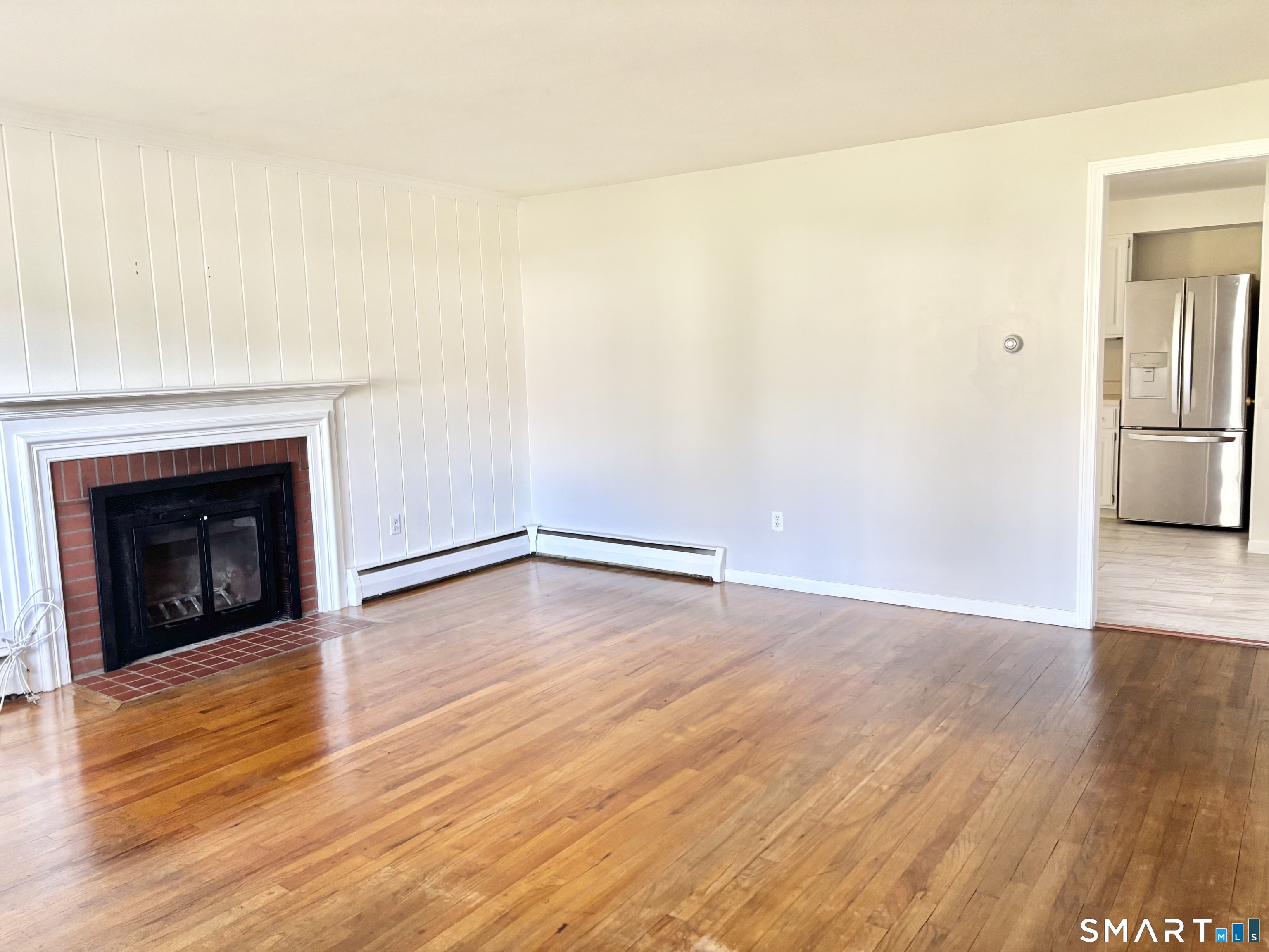 Photo 2 of Single family home for sale at 85 Riverside Dr, Vernon Rockville, CT 06066 | MLS# 24212852 | Listing updated on 2026-10-08