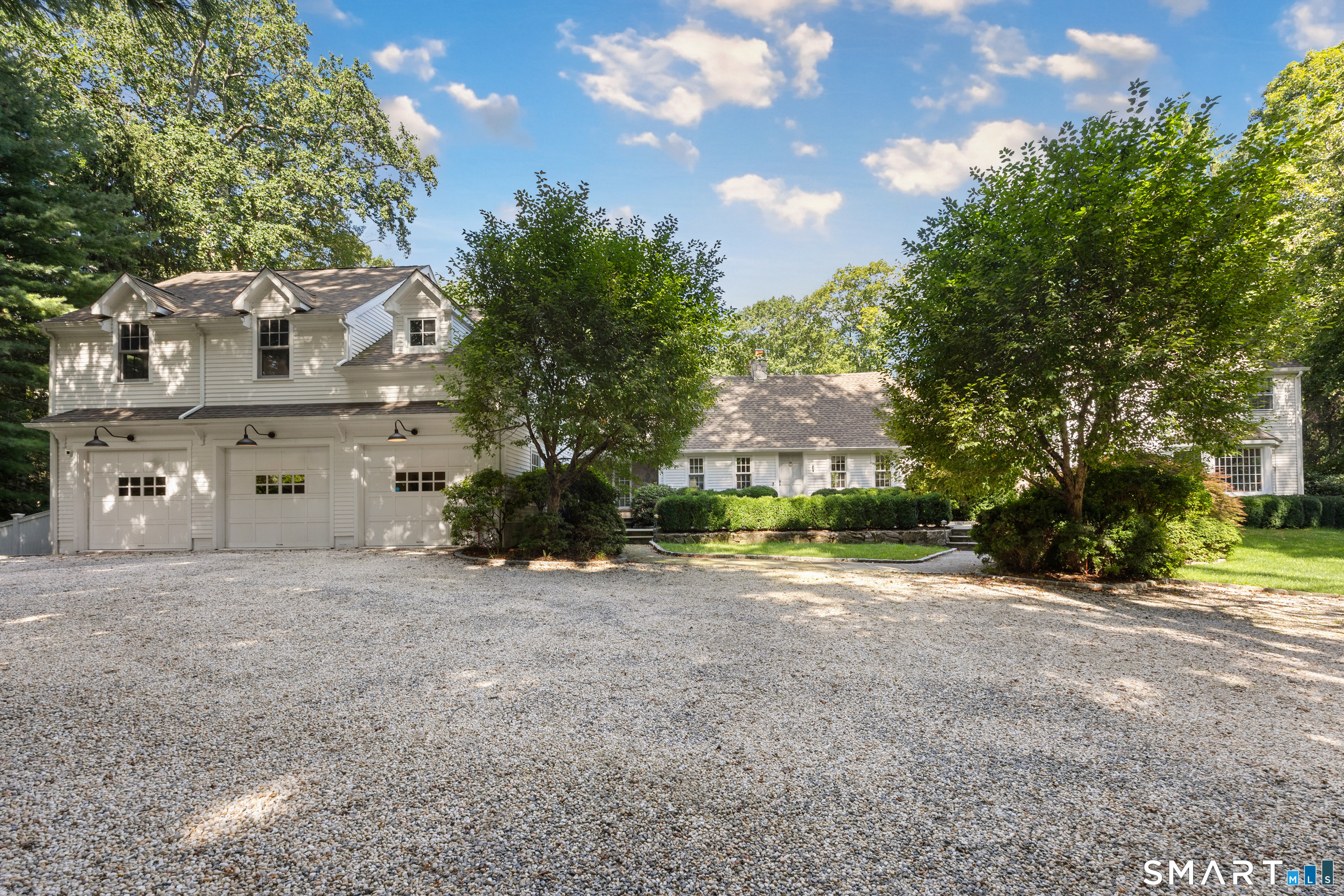 Photo 1 of Single family home for sale at 191 Bayberry Ln, Westport, CT 06880 | MLS# 24212297 | Listing updated on 2026-10-08