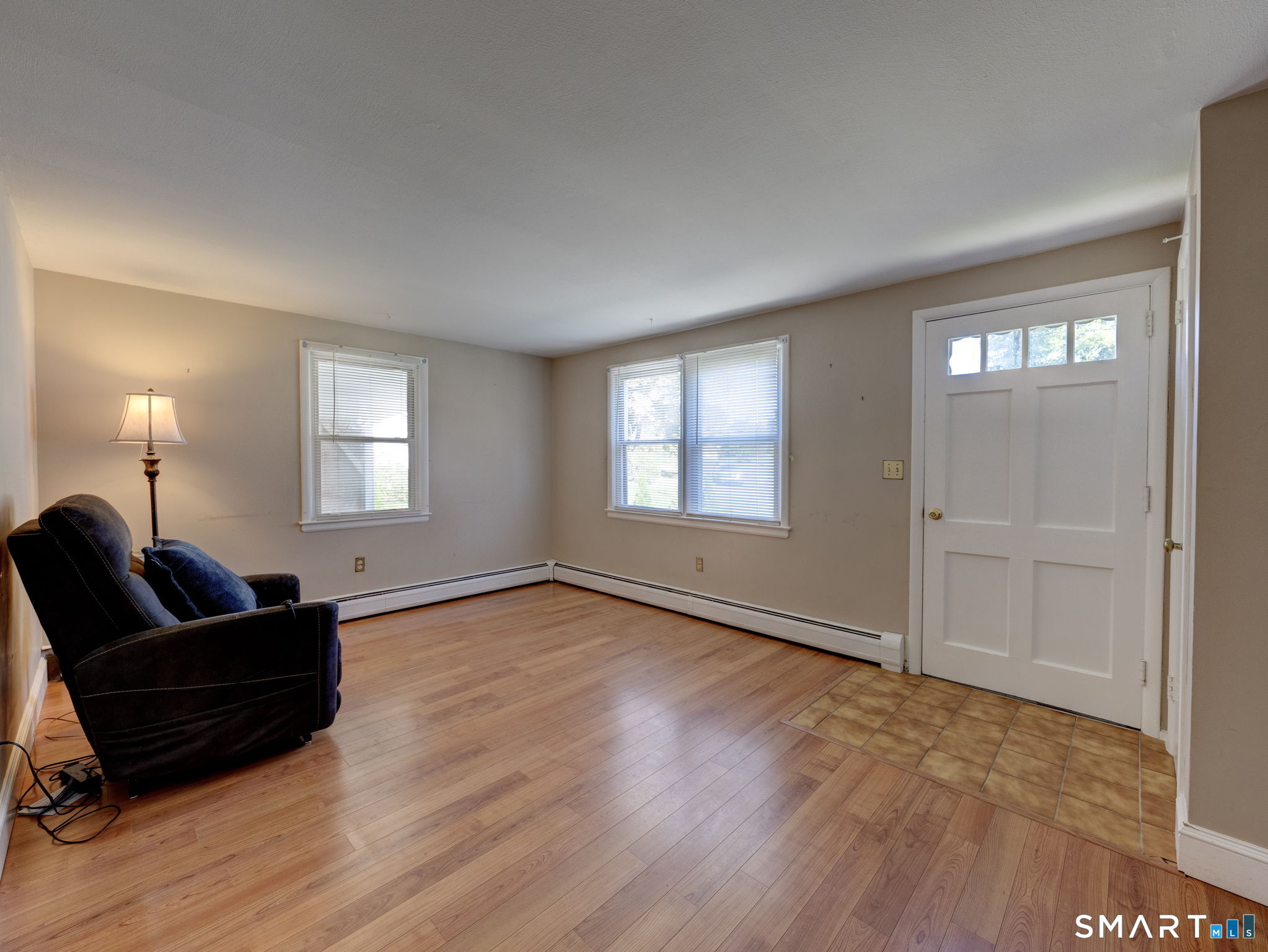 Photo 2 of Single family home for sale at 33 Dailey Cir, Vernon Rockville, CT 06066 | MLS# 24211847 | Listing updated on 2026-10-08