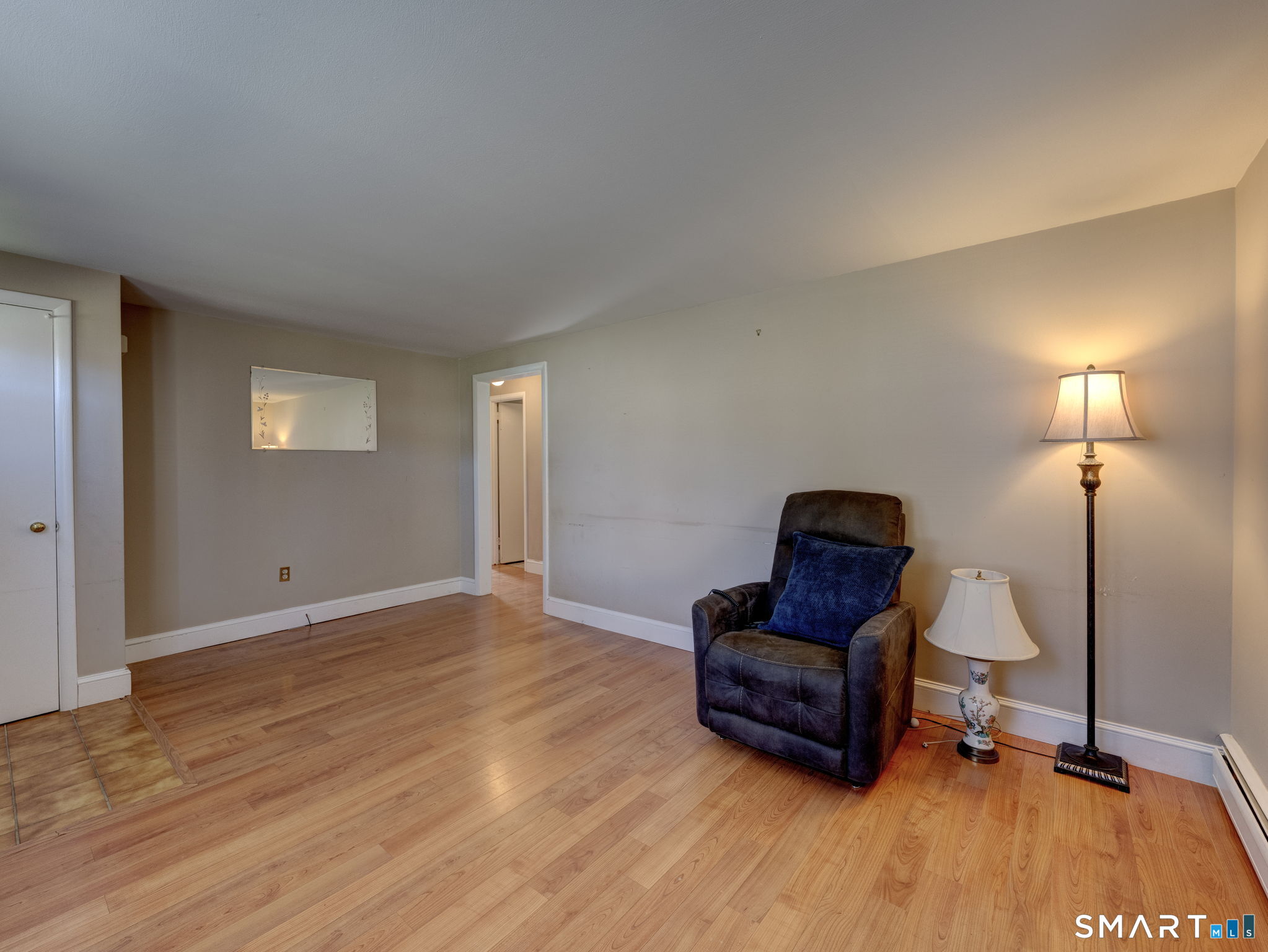 Photo 4 of Single family home for sale at 33 Dailey Cir, Vernon Rockville, CT 06066 | MLS# 24211847 | Listing updated on 2026-10-08