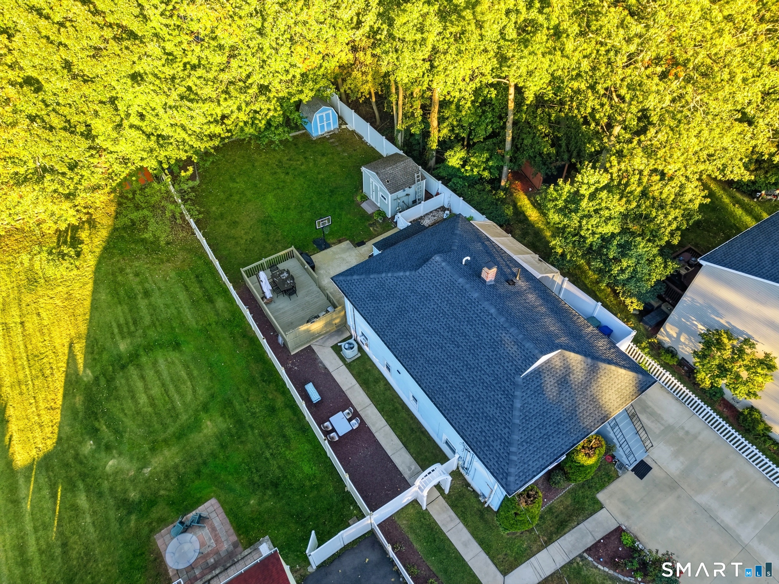 208 Sunrise Terrace photo 20