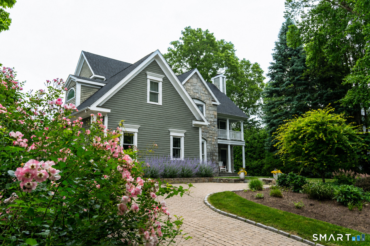 Photo 1 of Single family home for sale at 19 Christopher Ln, Norwalk, CT 06851 | MLS# 24212528 | Listing updated on 2026-10-08