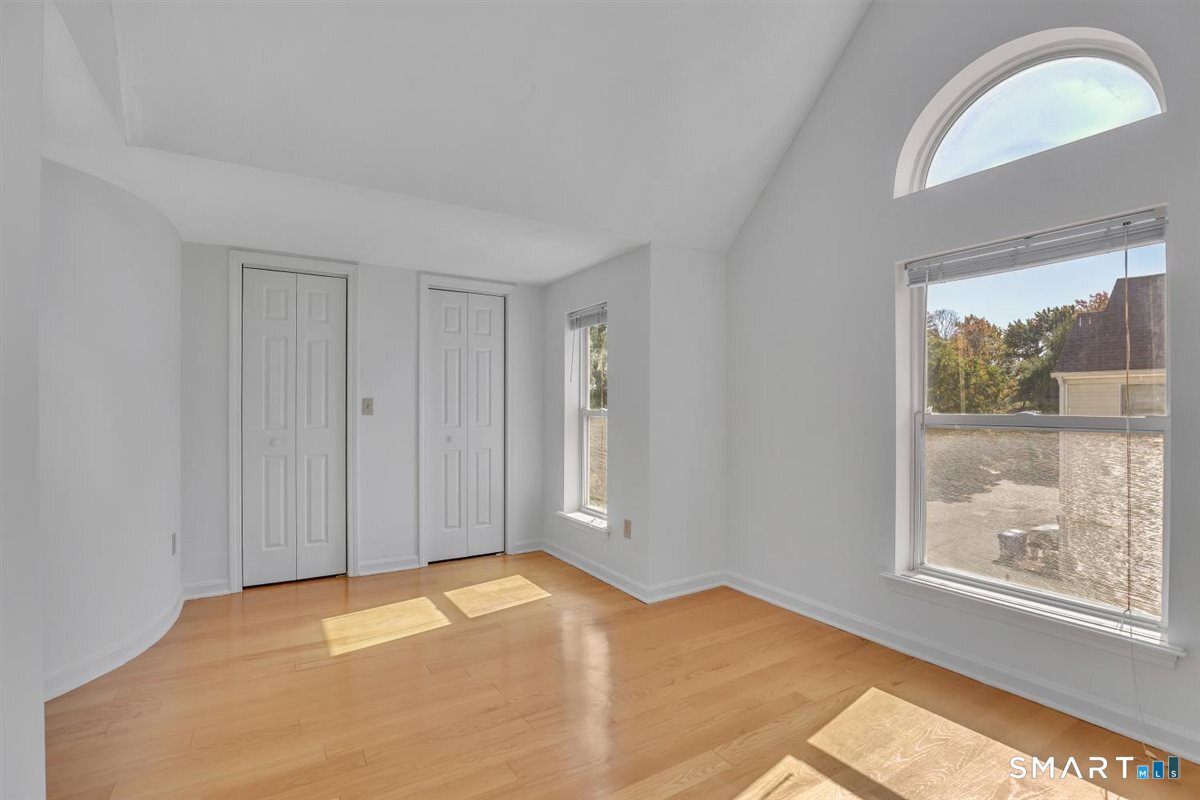 565 Newfield Street Unit #29 photo 12