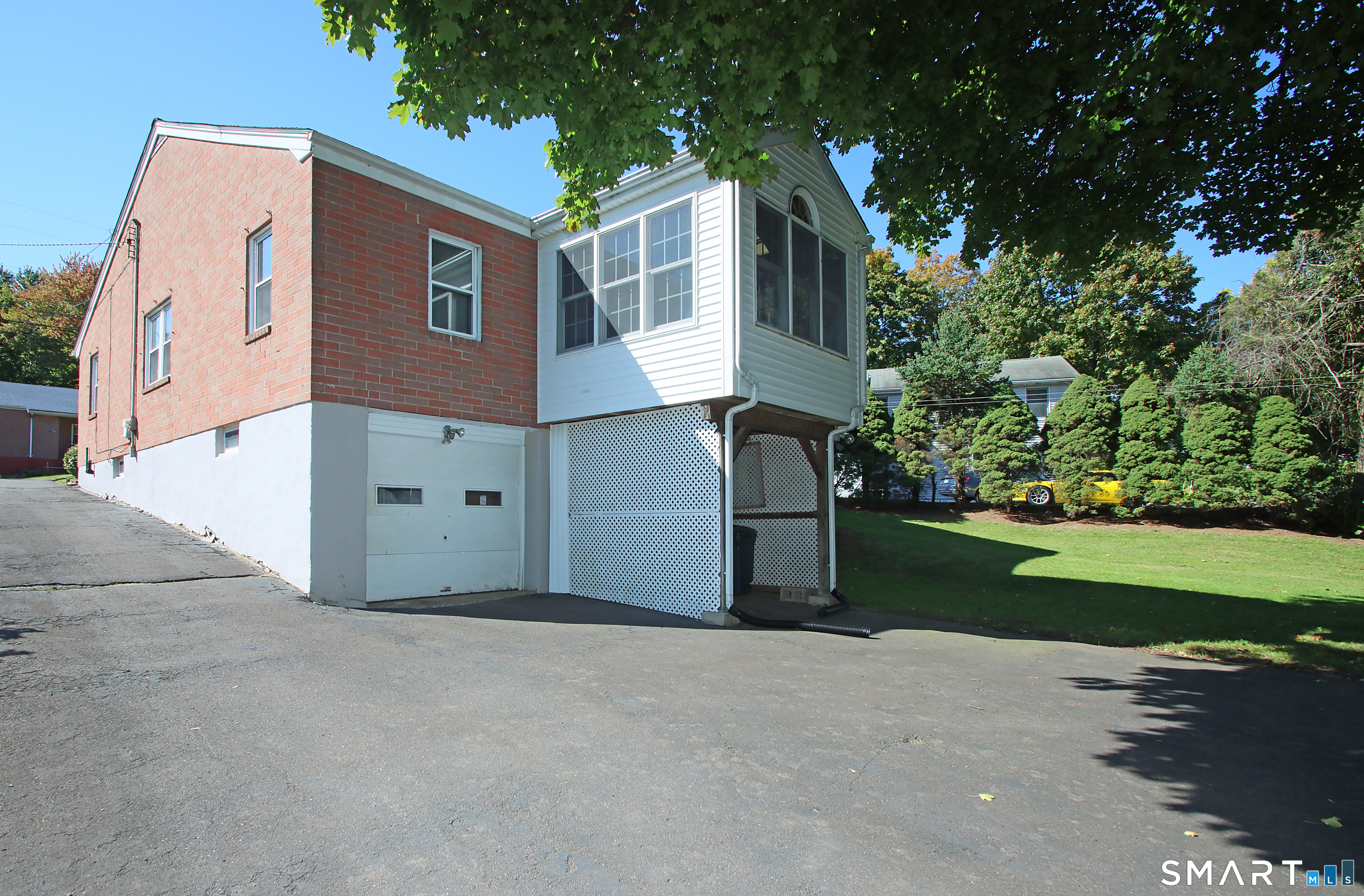 82 Sunbright Drive North photo 25