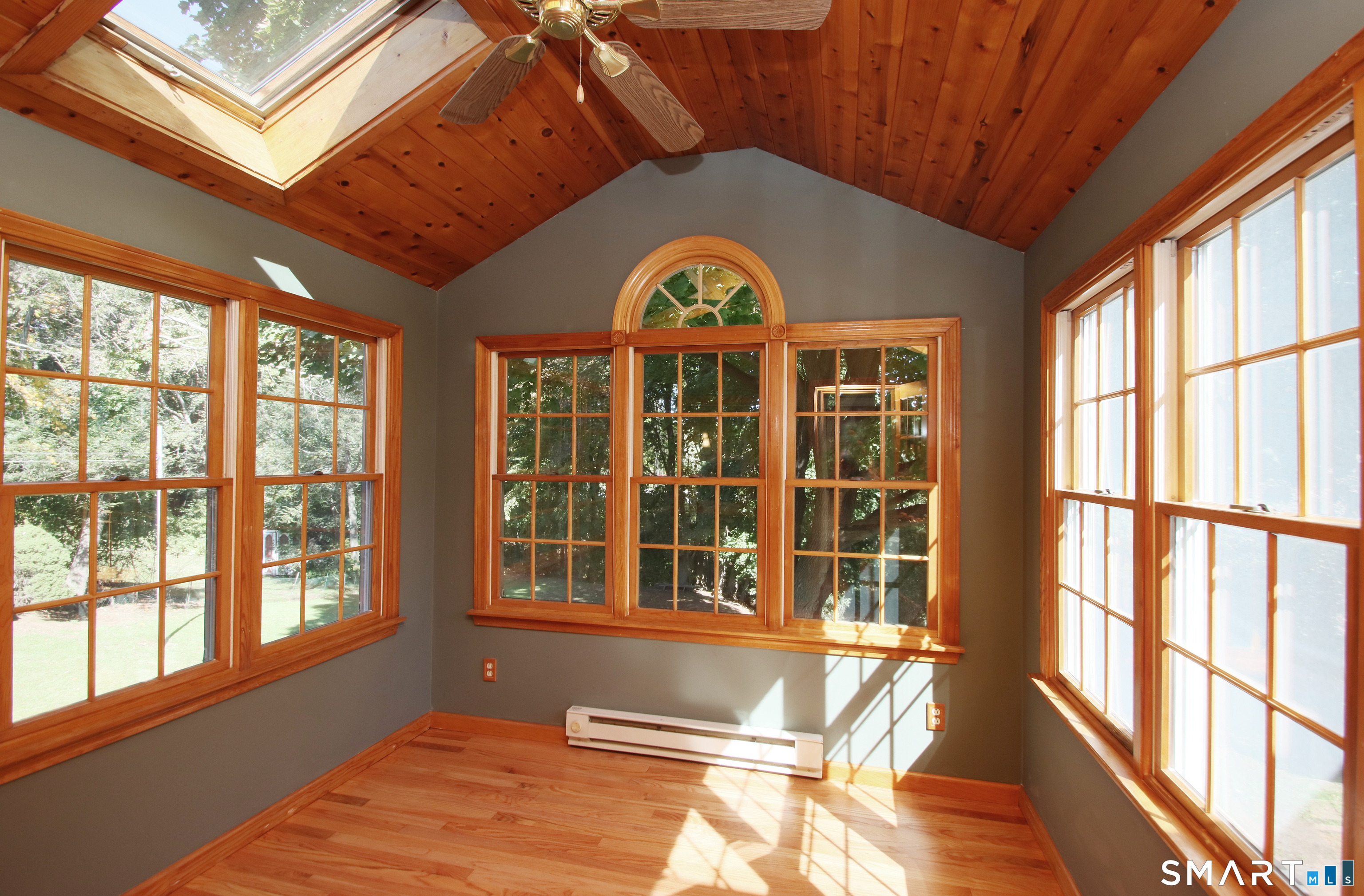82 Sunbright Drive North photo 17