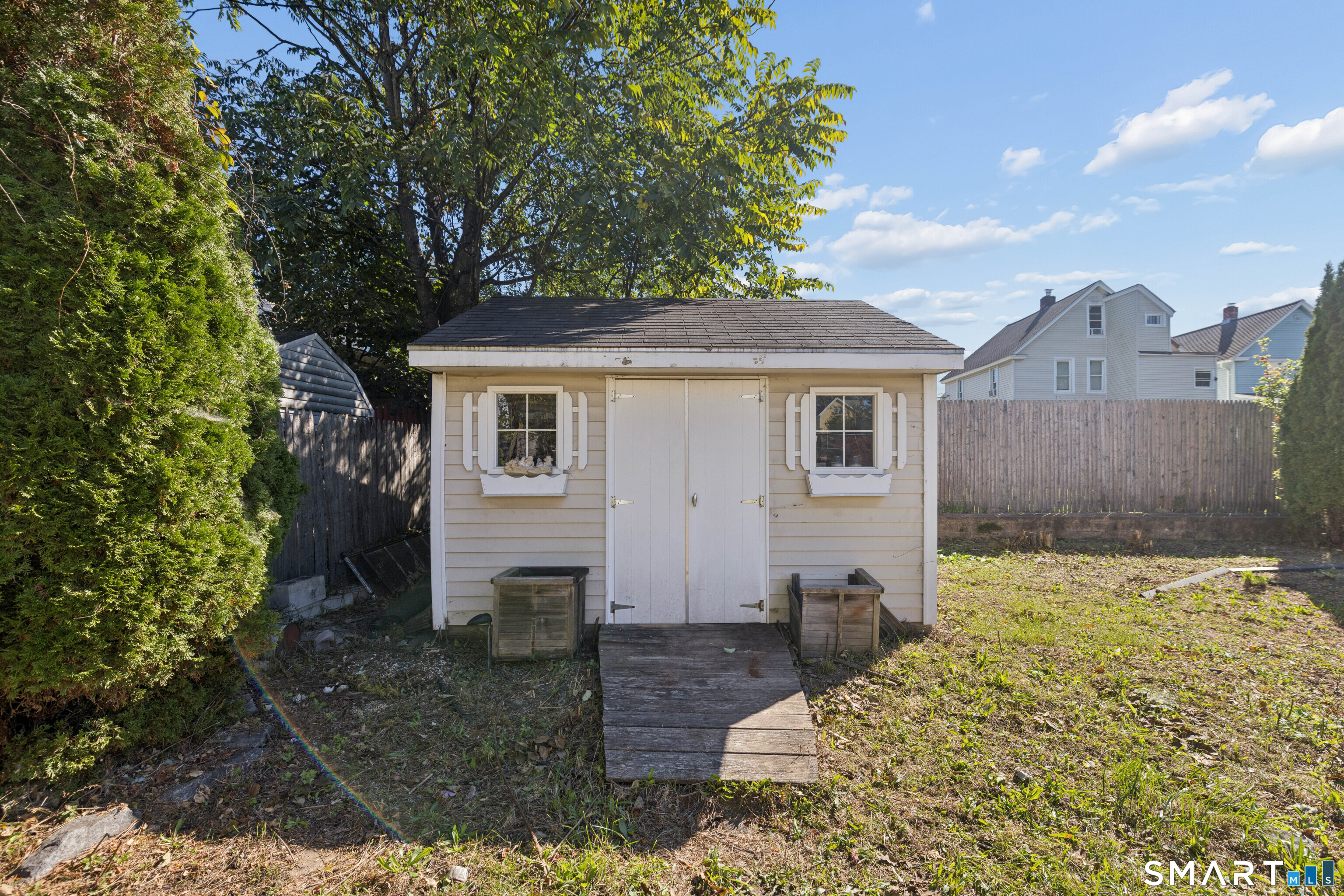 35 Edwards Street photo 24