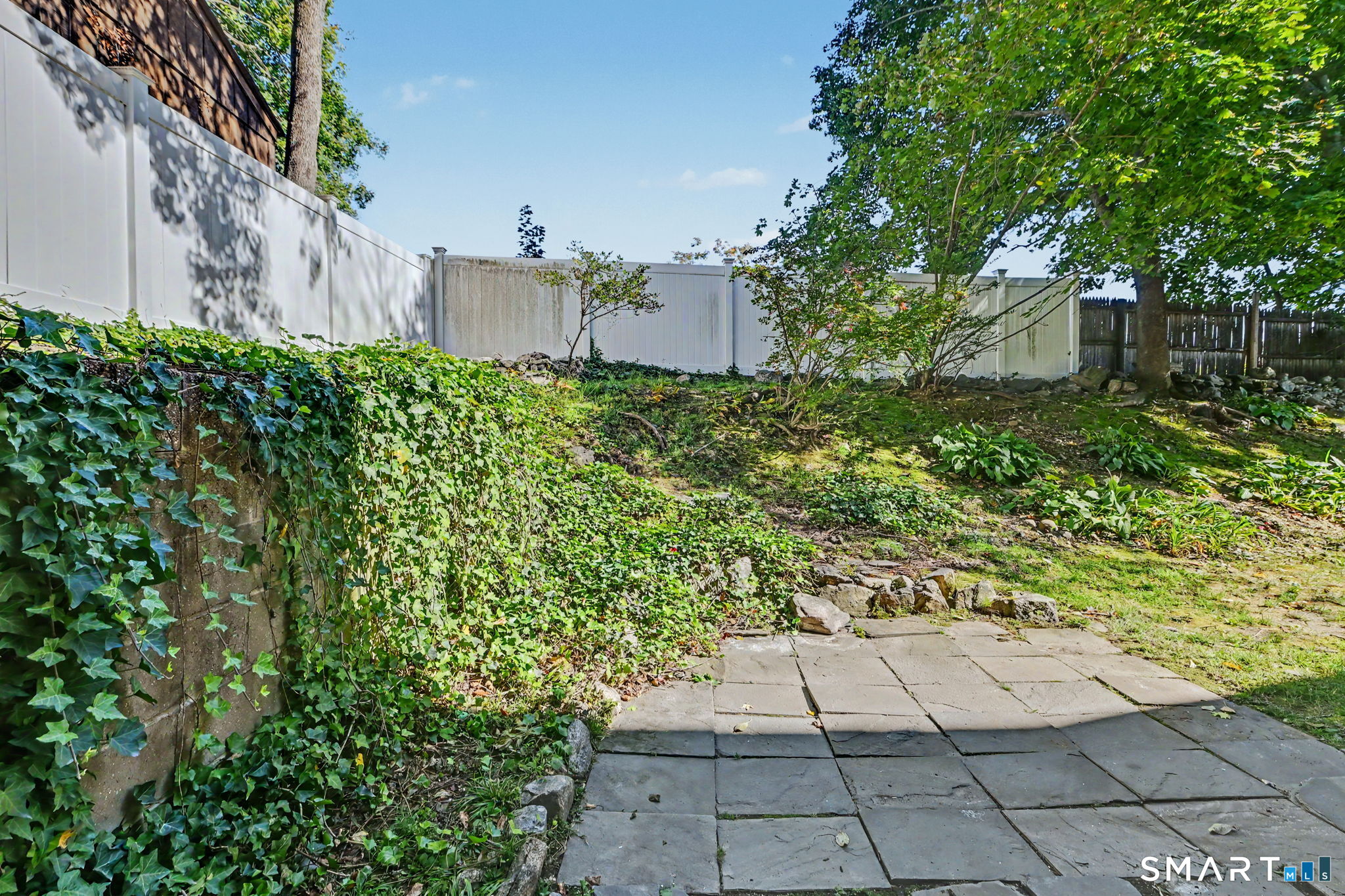 Photo 16 of Townhouse for sale at 201 Highview Ave #A1, Stamford, CT 06907 | MLS# 24209126 | Listing updated on 2026-10-10