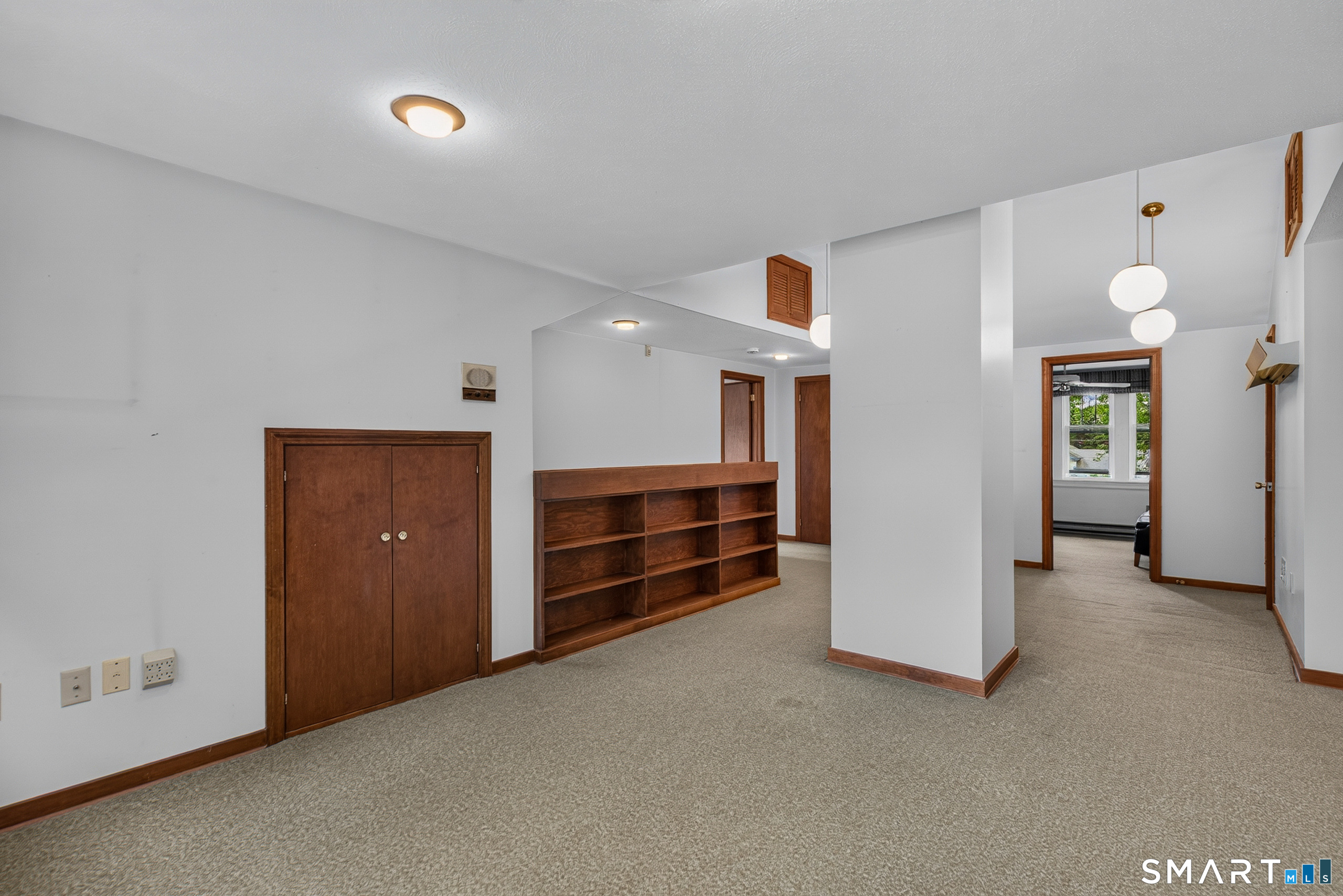 9 Tolland Stage Road, Tolland, CT 06084