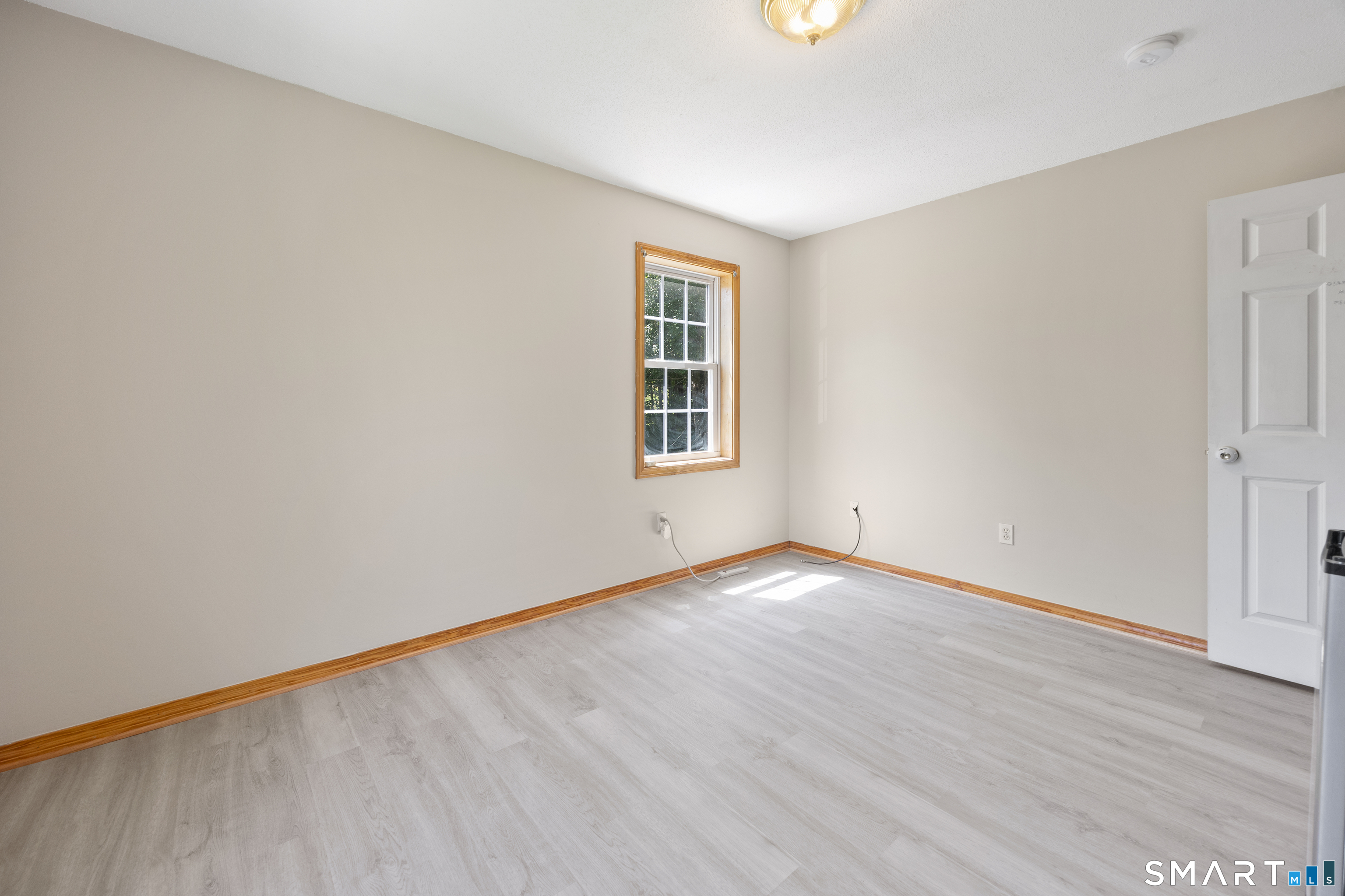 8 Plank Road photo 21