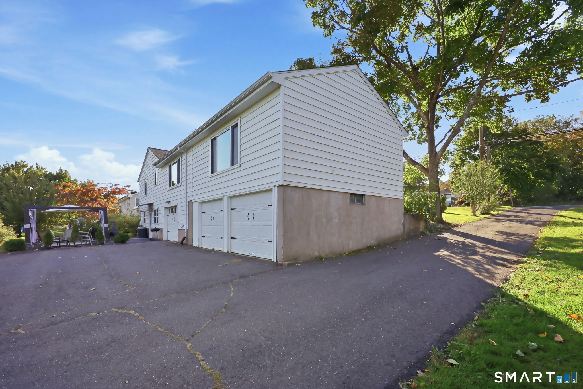 972 Ridgewood Road photo 34