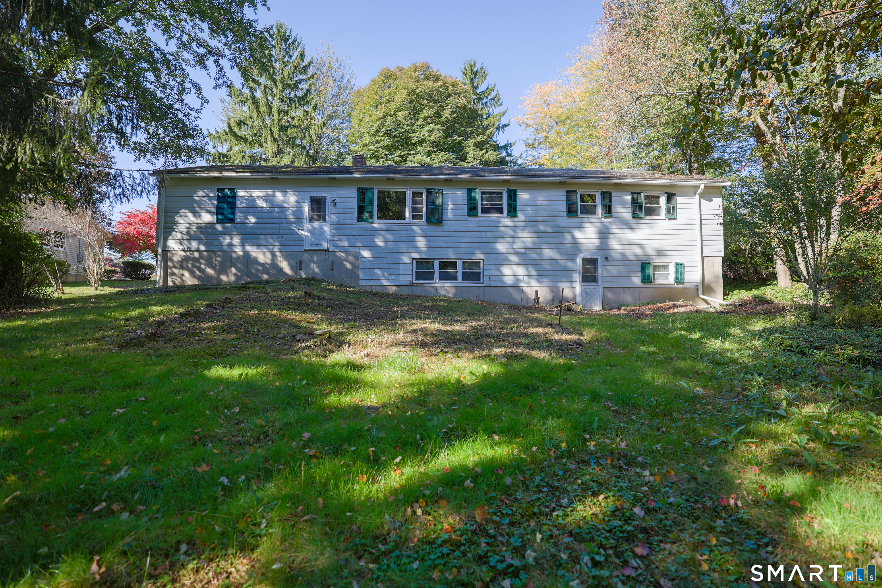 53 Smoke Hill Drive photo 28