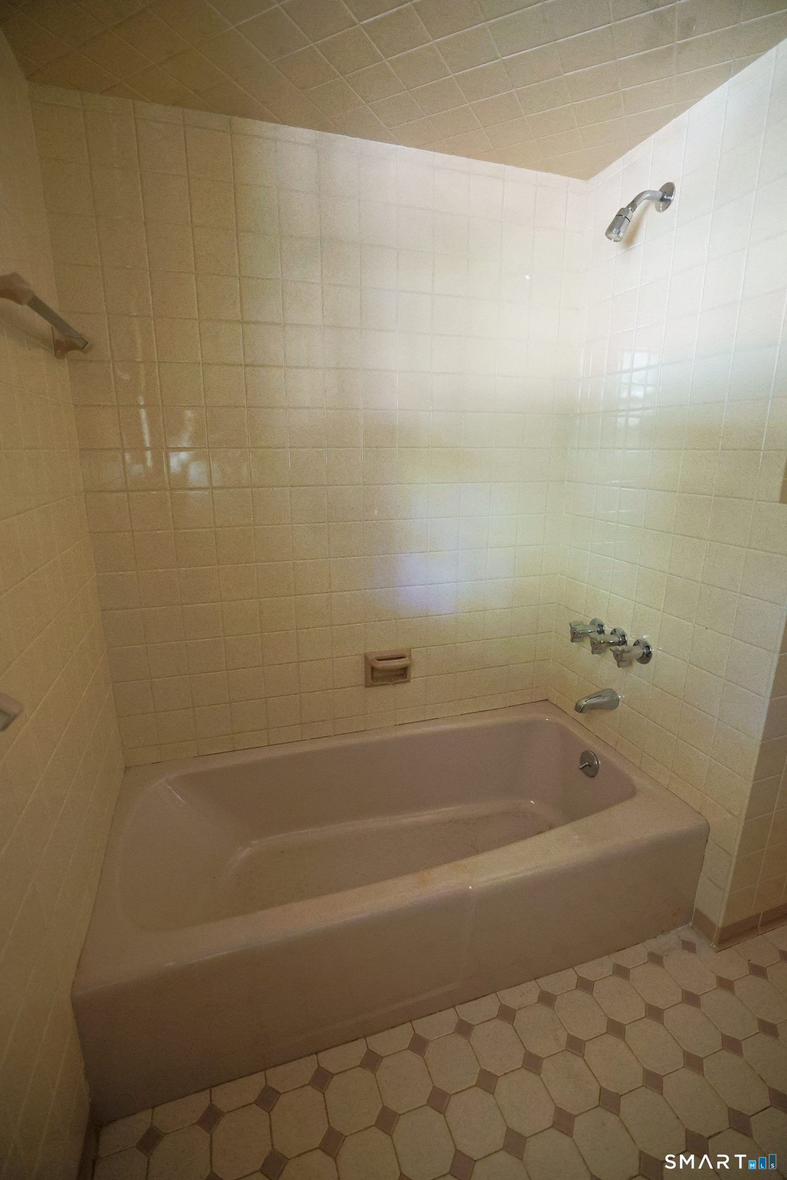53 Smoke Hill Drive photo 13