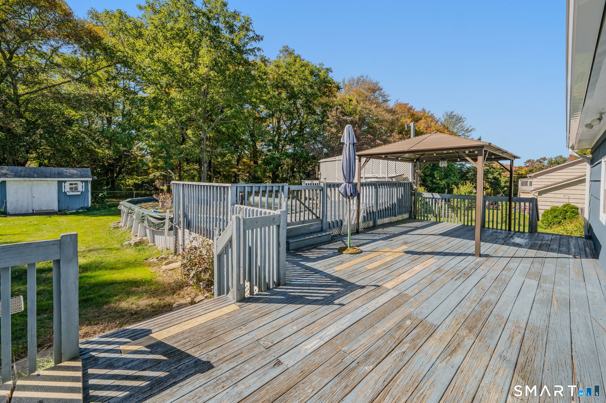 6 Nemczuk Drive, Norwich, CT 06360