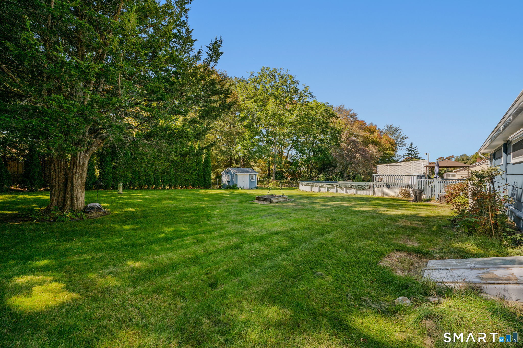 6 Nemczuk Drive, Norwich, CT 06360