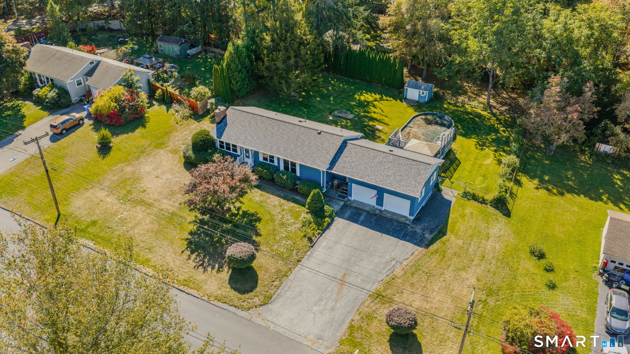 6 Nemczuk Drive, Norwich, CT 06360