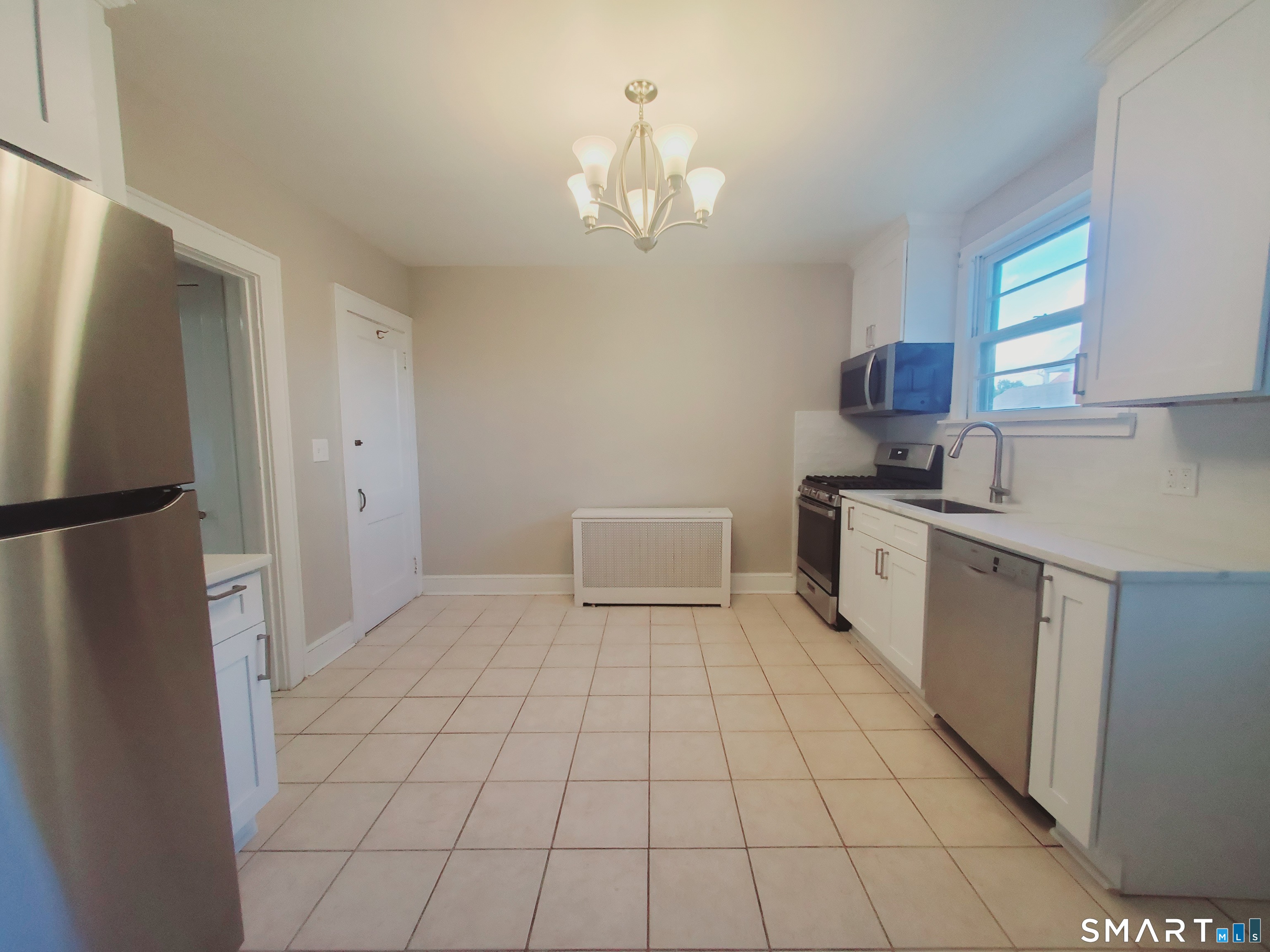 181 Strawberry Hill Avenue, Stamford, Connecticut photo 5