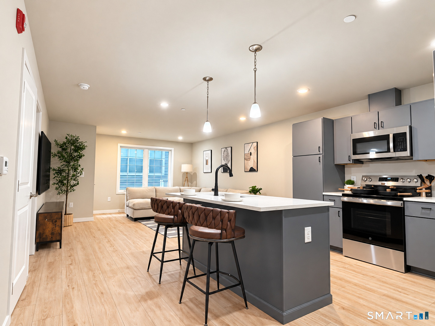 589 Bedford Street, Stamford, Connecticut photo 5