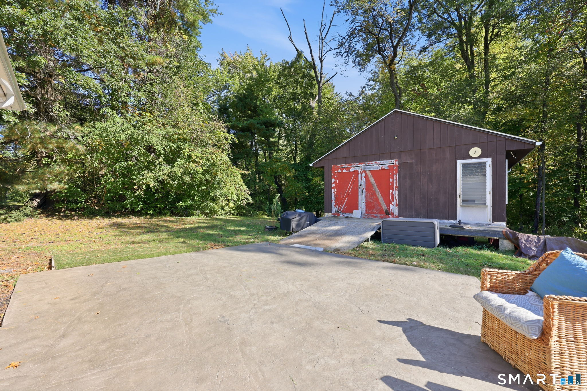 83 Prospect Hill Drive photo 28