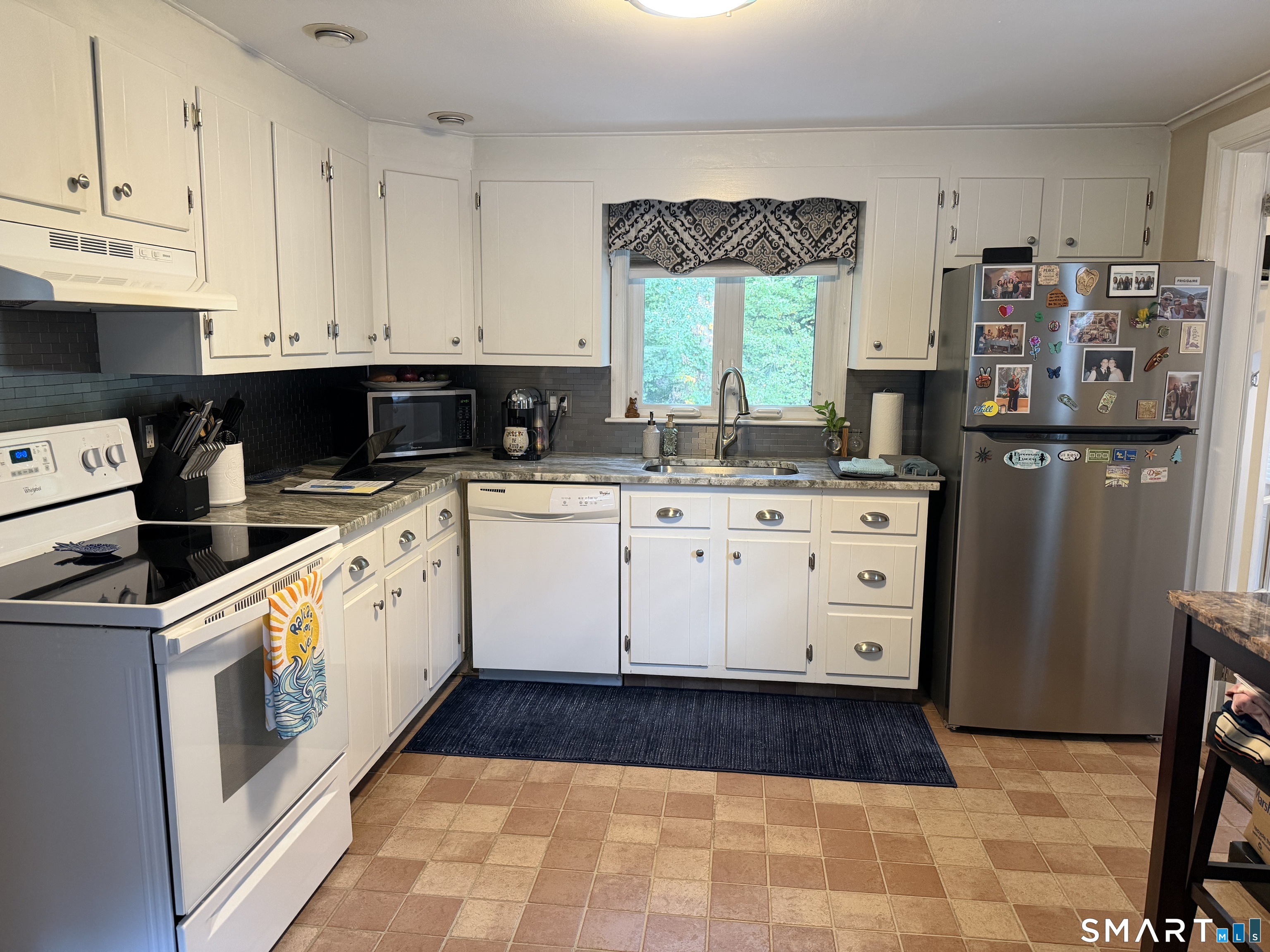 12 Beechwood Drive photo 16