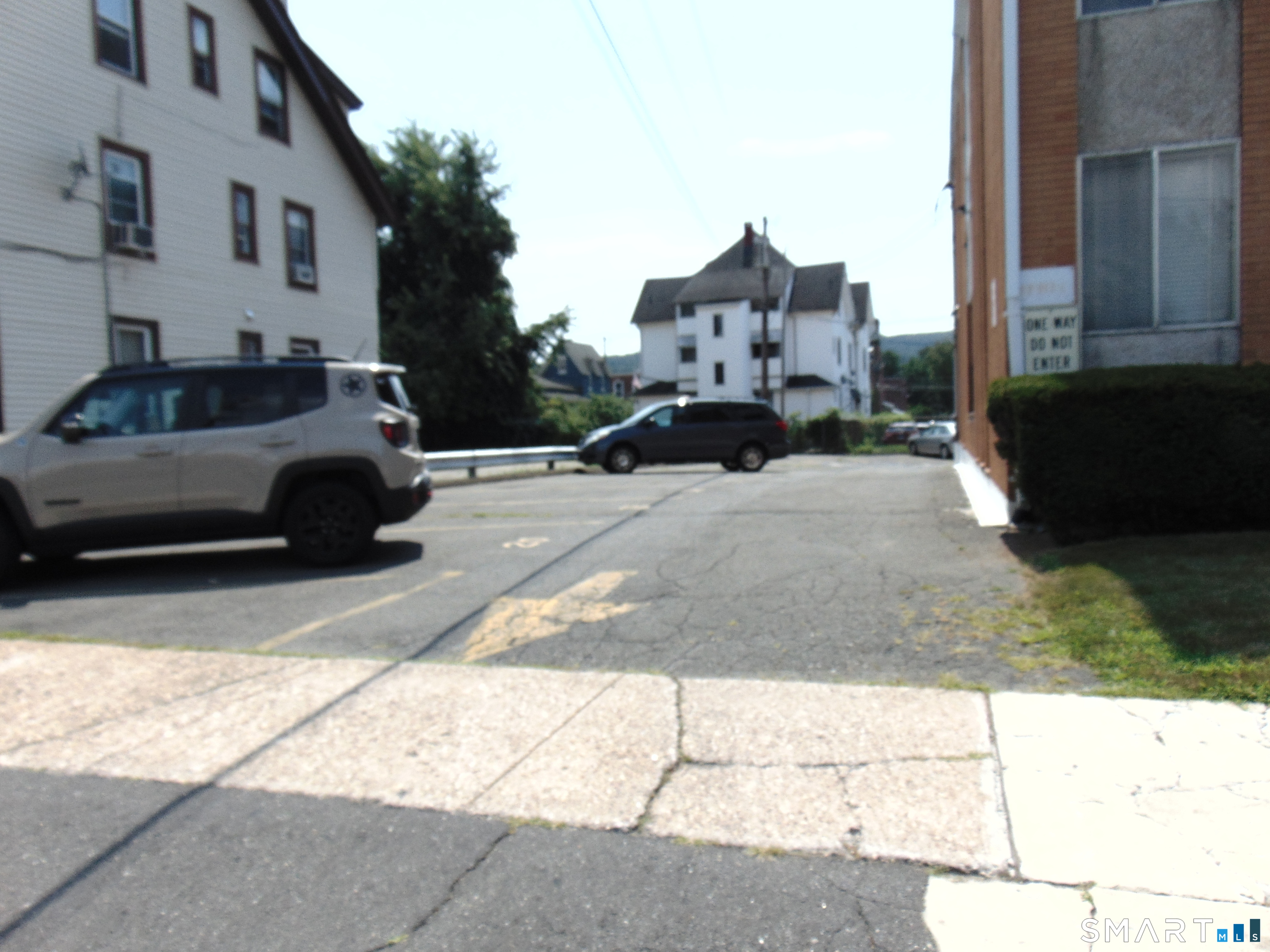 87 Meadow Street photo 11