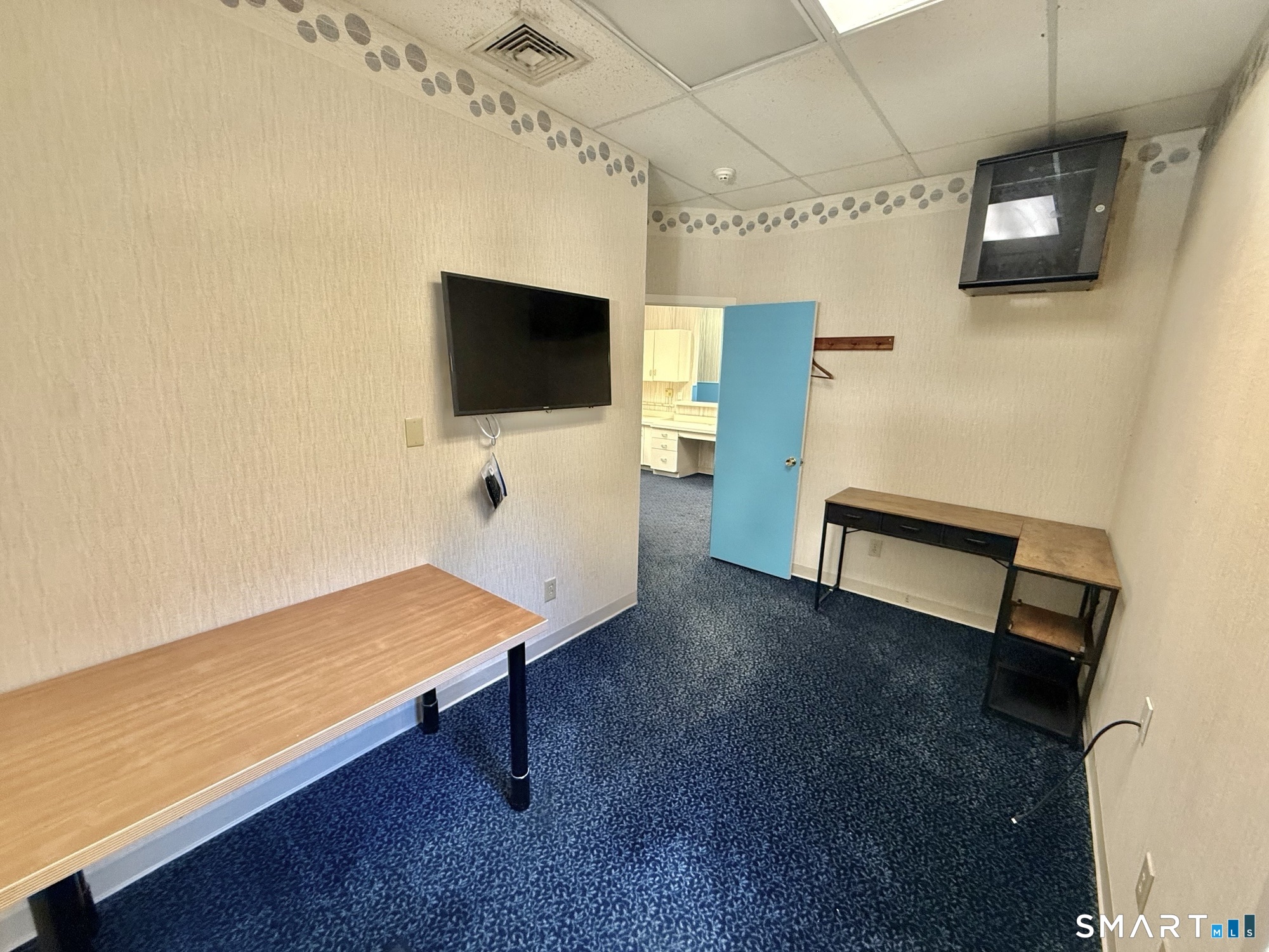 Foto 9 de Local comercial en renta en 324 Elm Street #101B, Monroe, CT — $24/mes