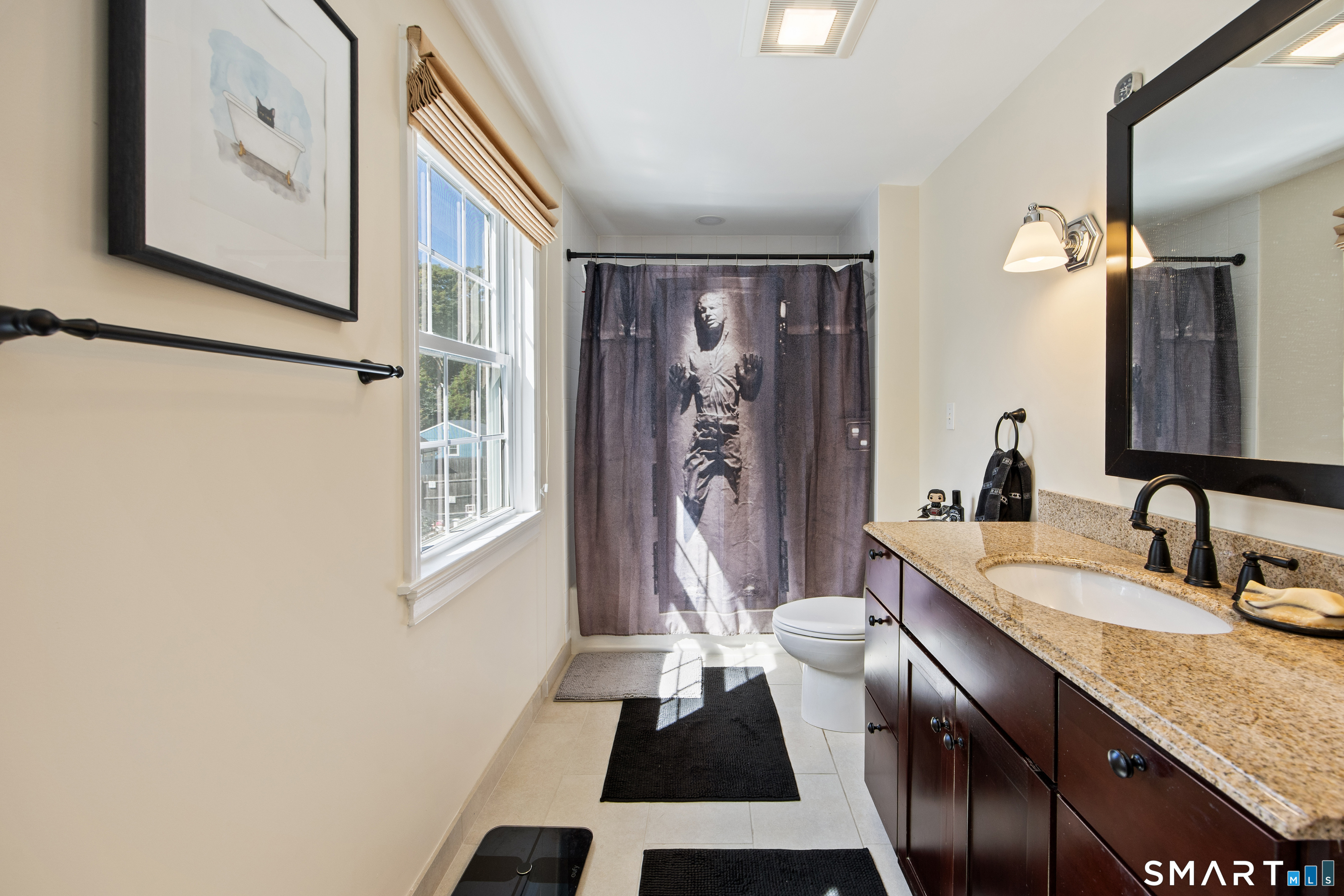 2084 Chapel Street photo 19