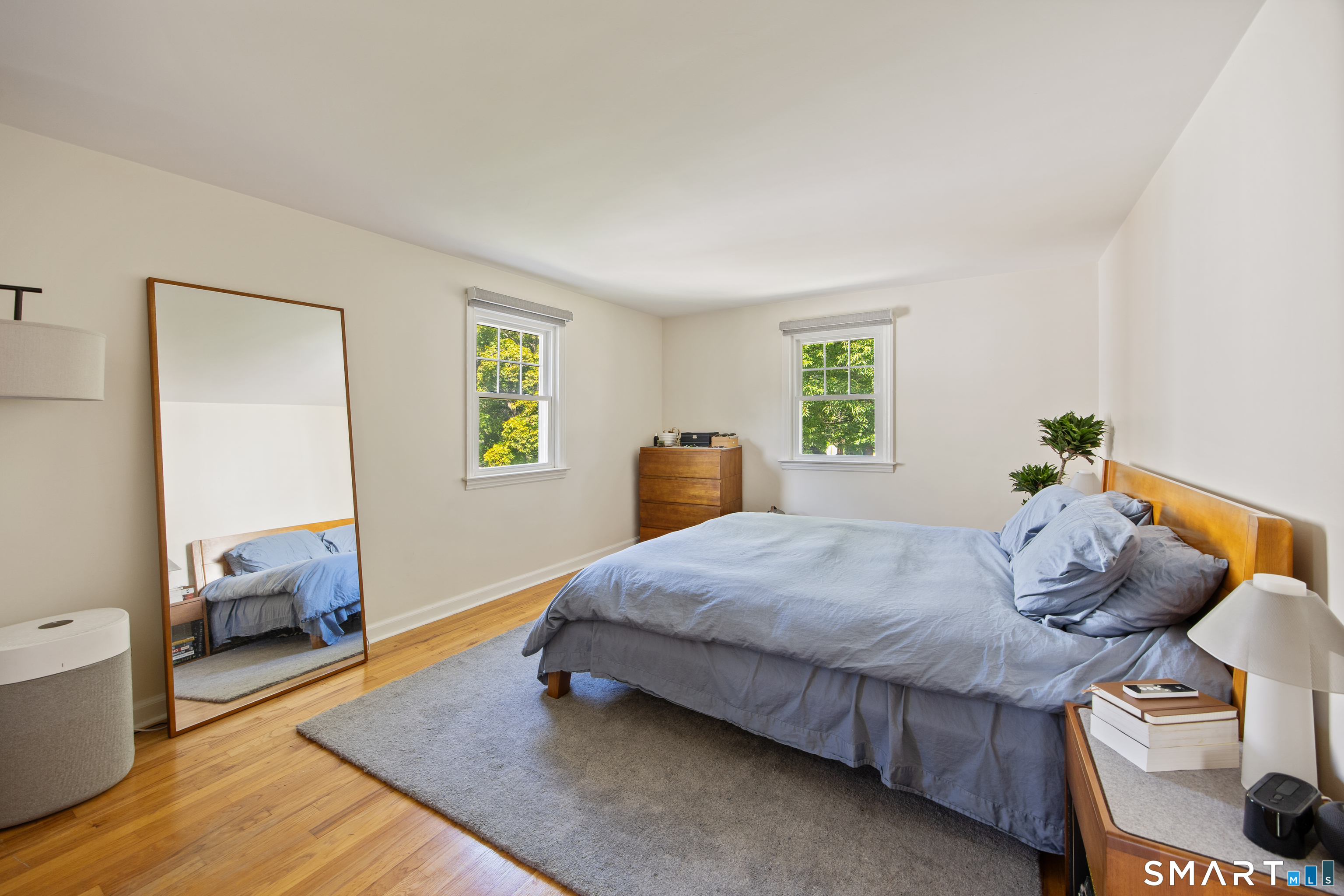 2084 Chapel Street photo 15