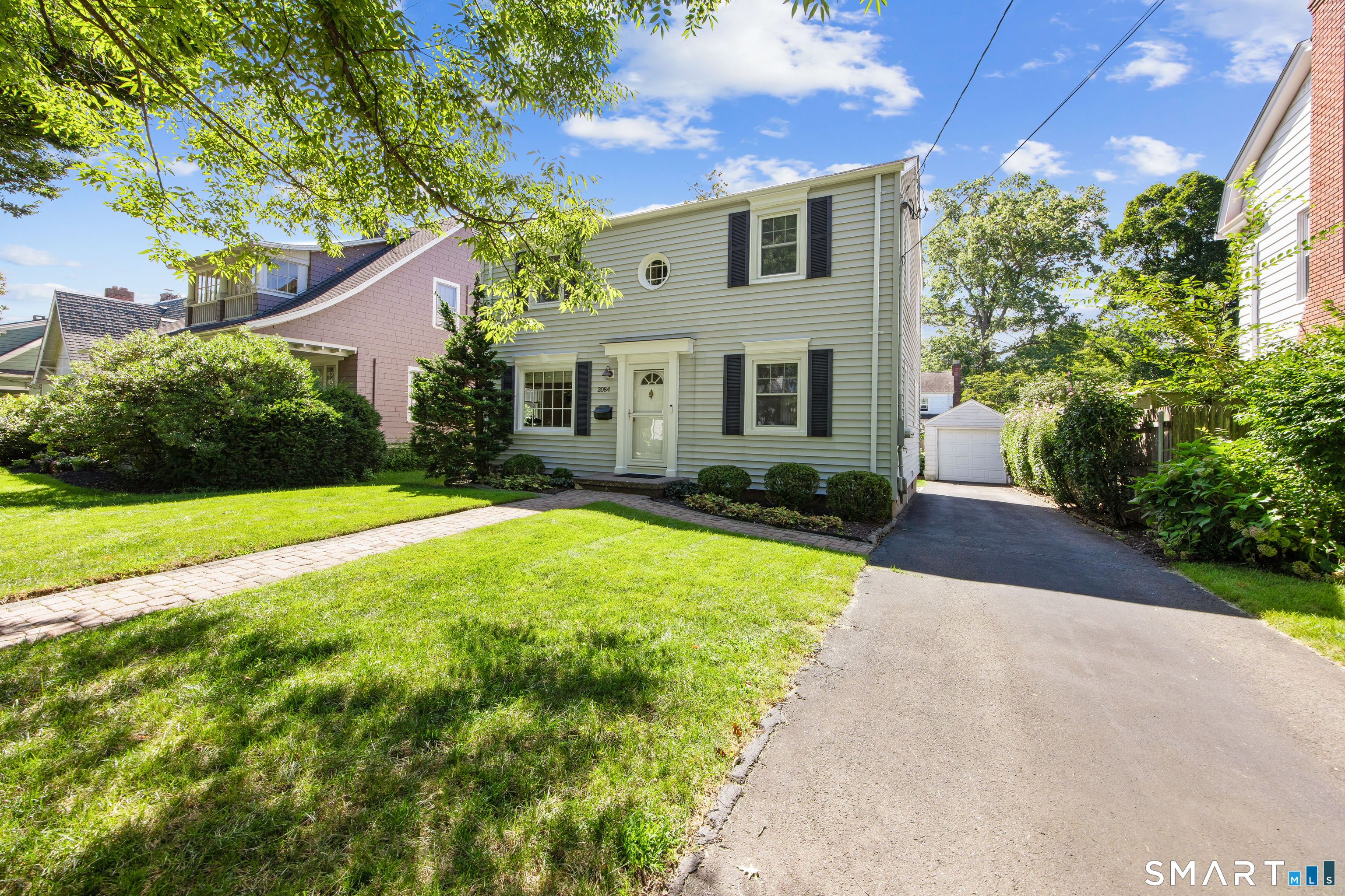 2084 Chapel Street photo 38