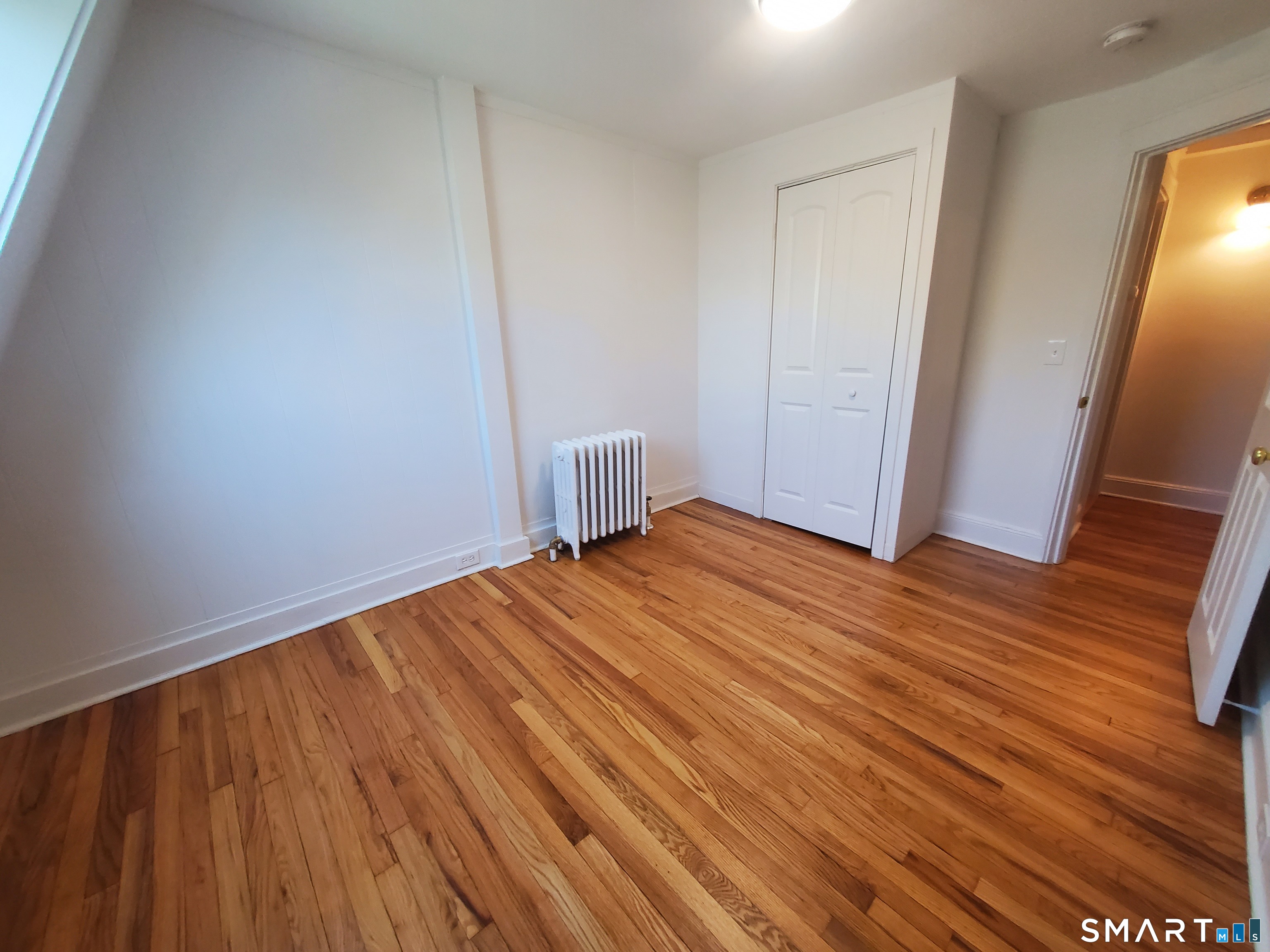 33 Holcomb Avenue, Stamford, Connecticut photo 5