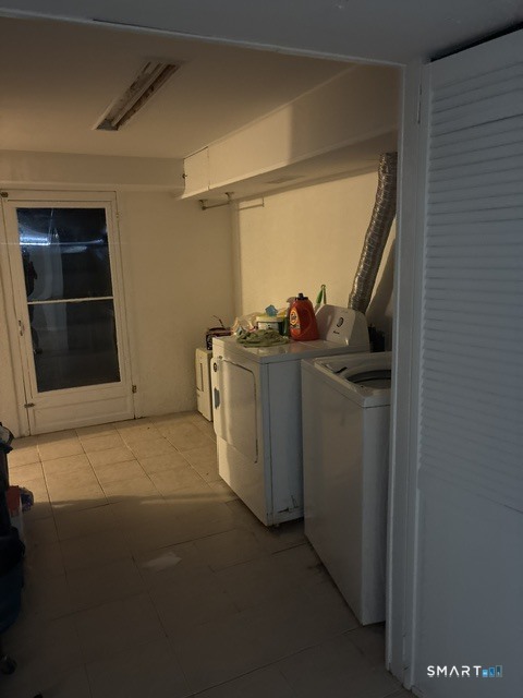 Foto 7 de Casa en renta en 3870 Old Town Road, Bridgeport, CT — $4,600/mes
