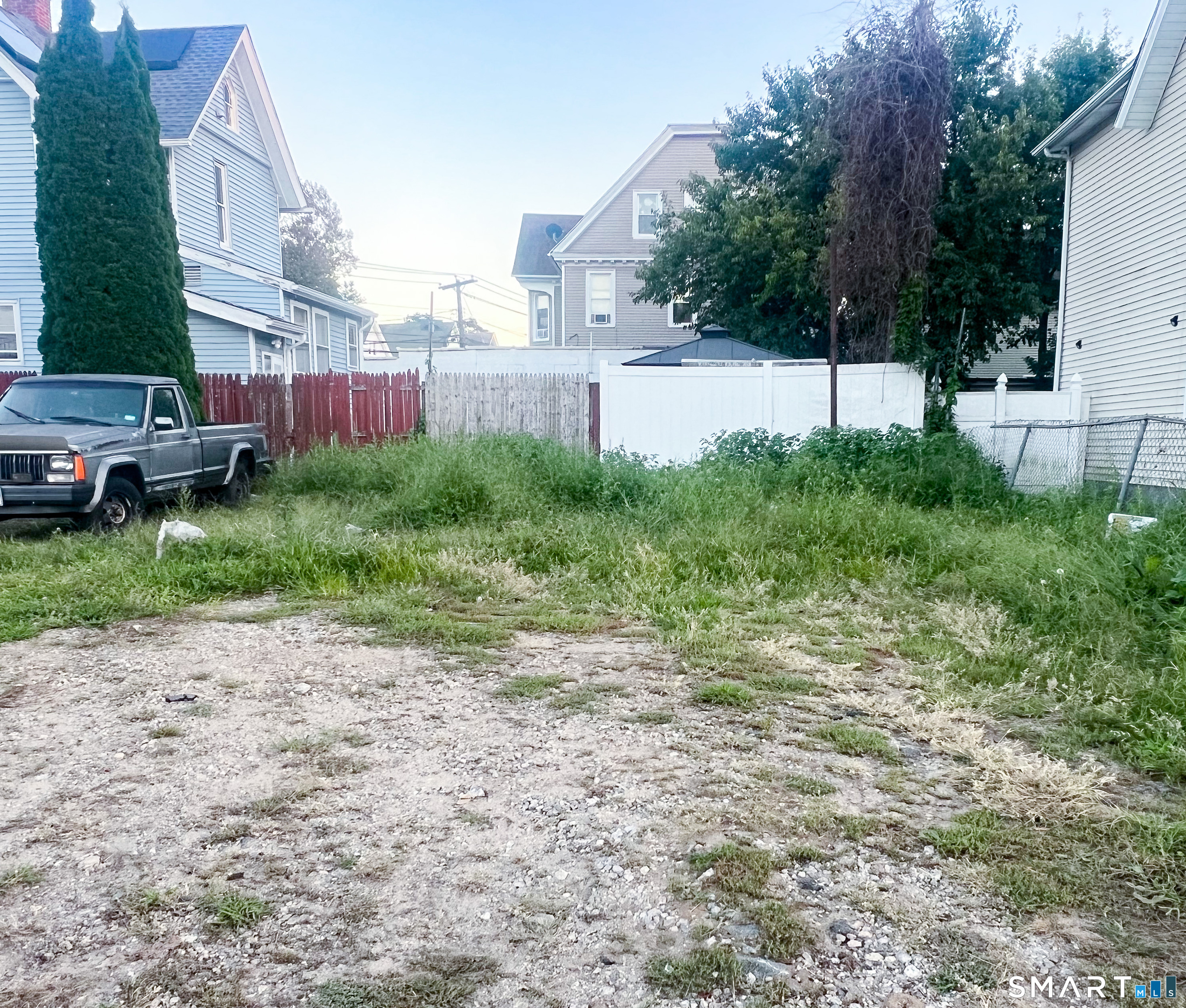 235-237 Hanover Street photo 14