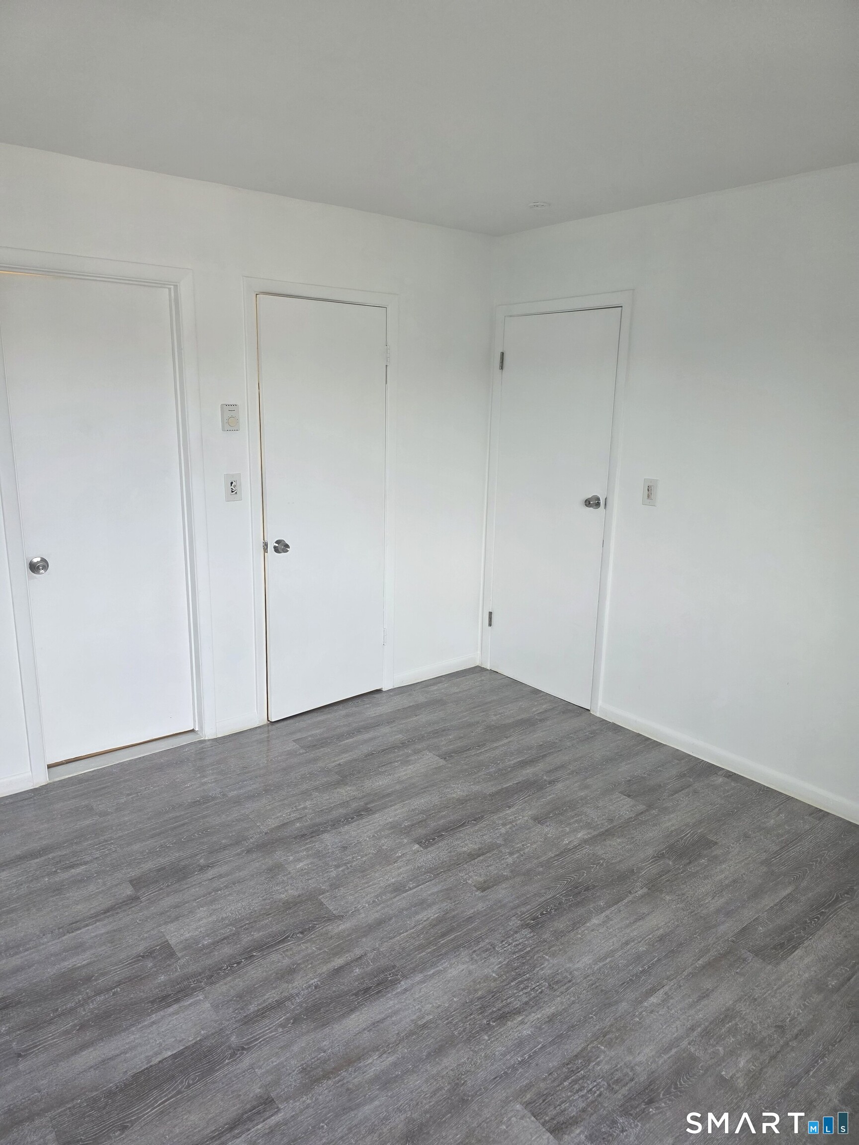 Foto 6 de Apartamento en renta en 345 Benham Avenue #C7, Bridgeport, CT — $1,350/mes