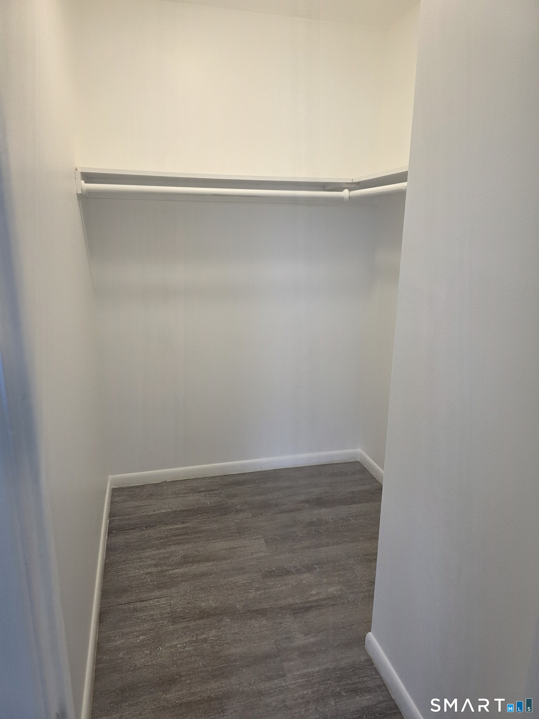 Foto 7 de Apartamento en renta en 345 Benham Avenue #C7, Bridgeport, CT — $1,350/mes