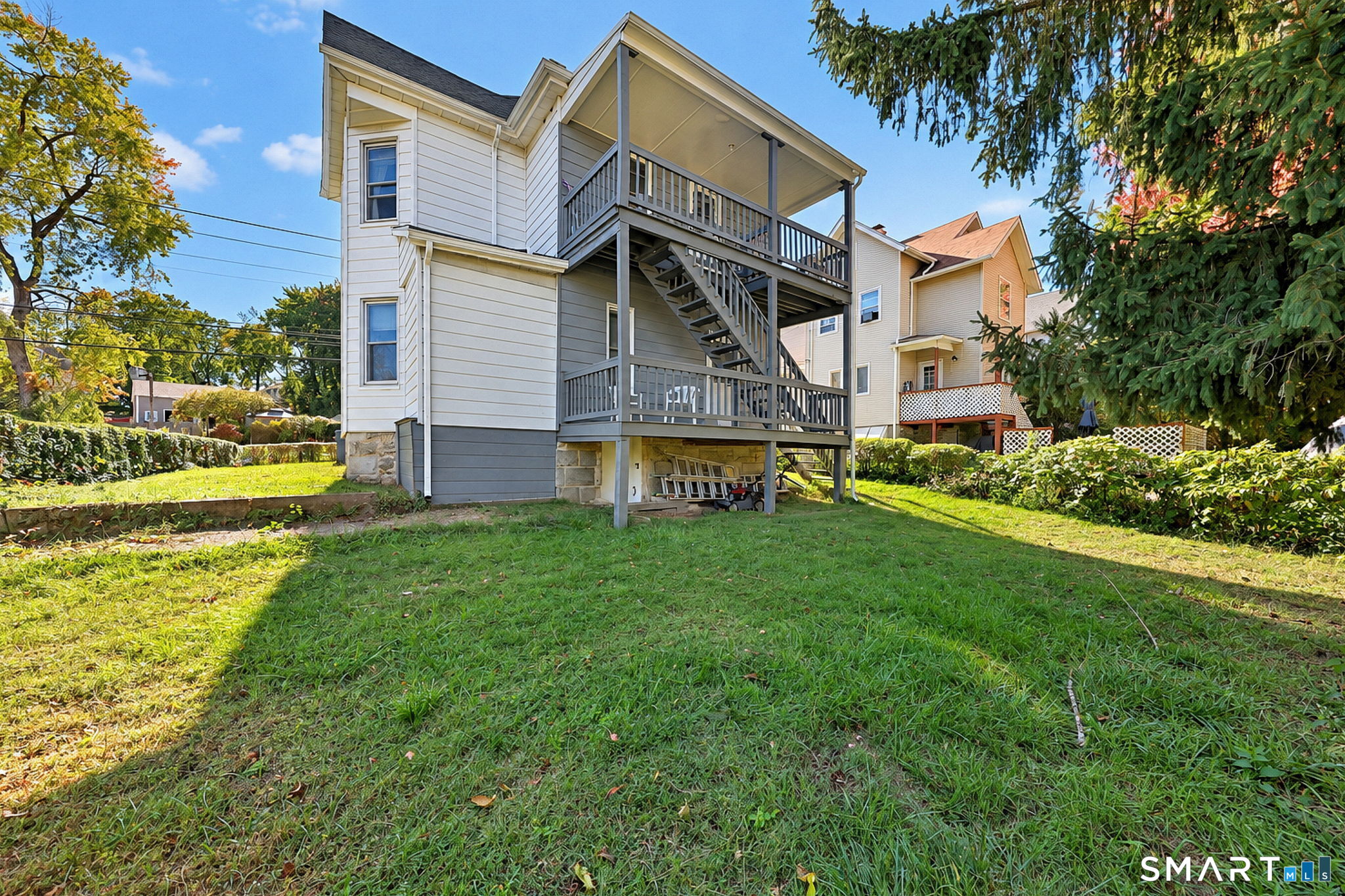 Photo 1 of House for sale at 107 Division St, Ansonia, CT 06401 | MLS# 24211164 | Listing updated on 2026-10-09