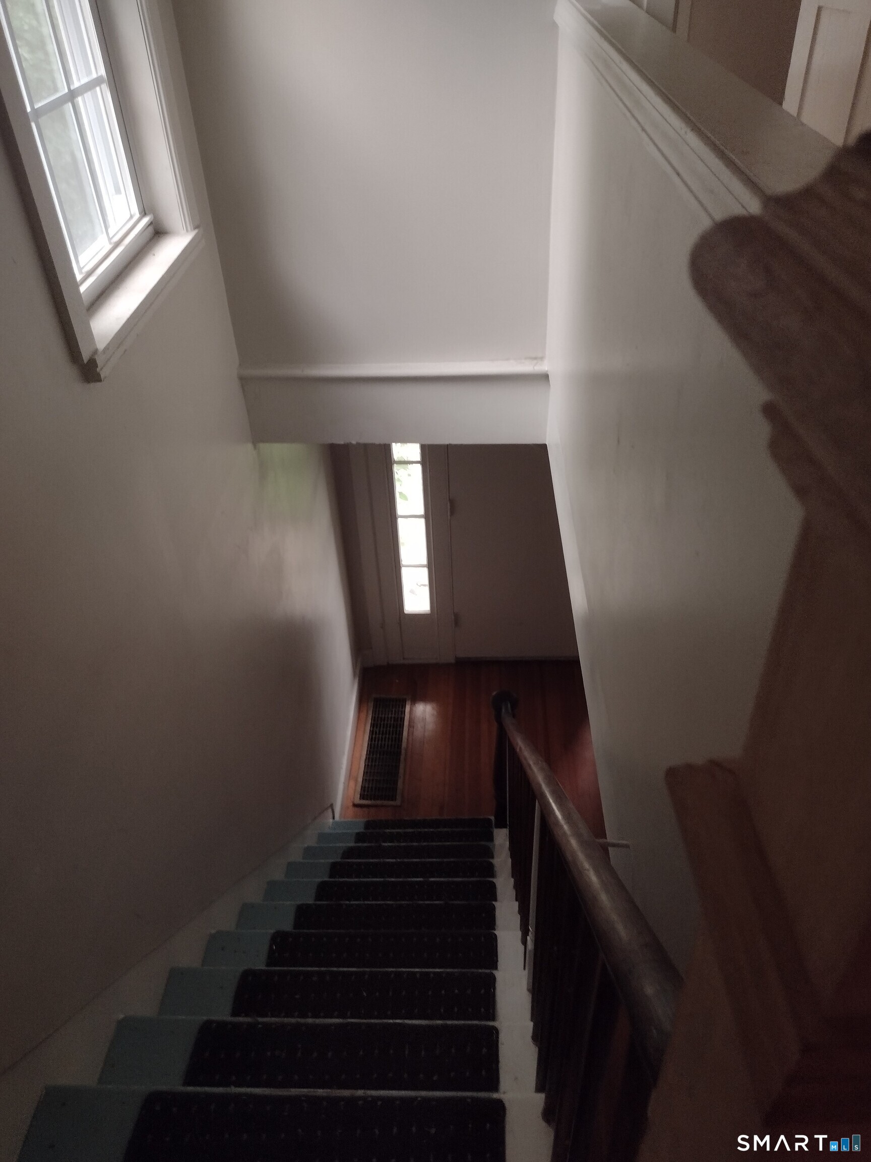 99 Wintonbury Avenue photo 3