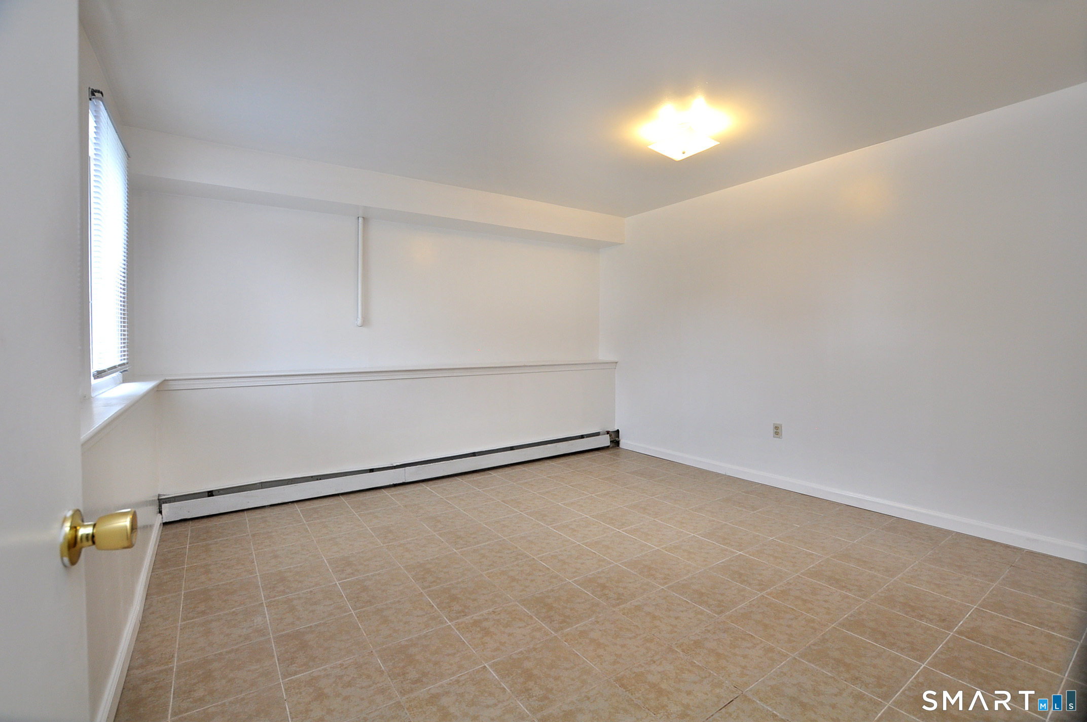 1681 Litchfield Turnpike Unit #1 photo 8