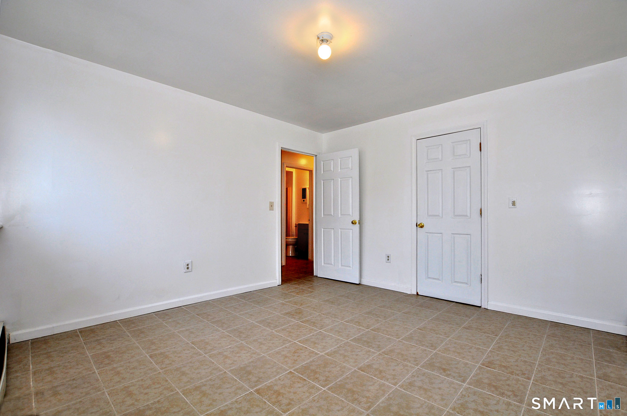 1681 Litchfield Turnpike Unit #1 photo 21
