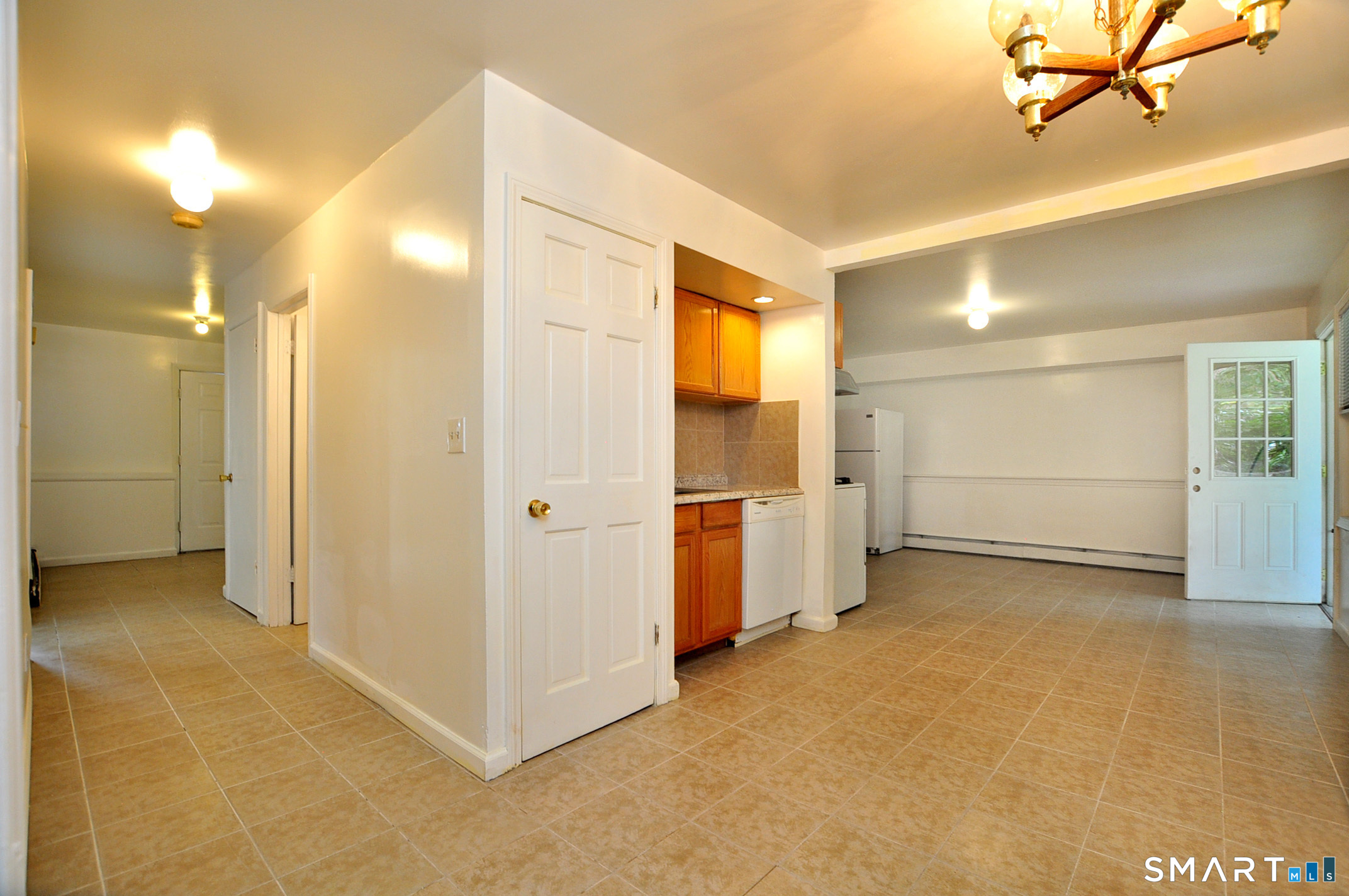 1681 Litchfield Turnpike Unit #1 photo 24