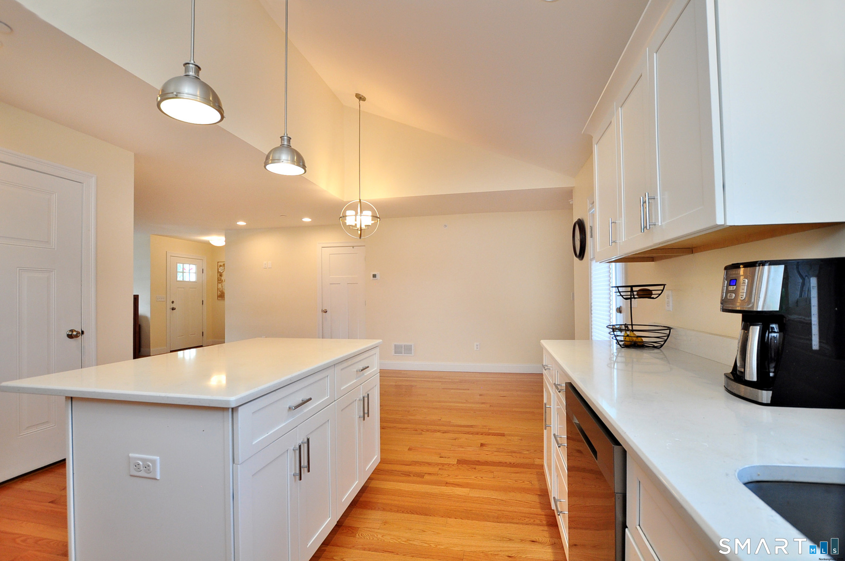 707 Old Village Circle photo 12
