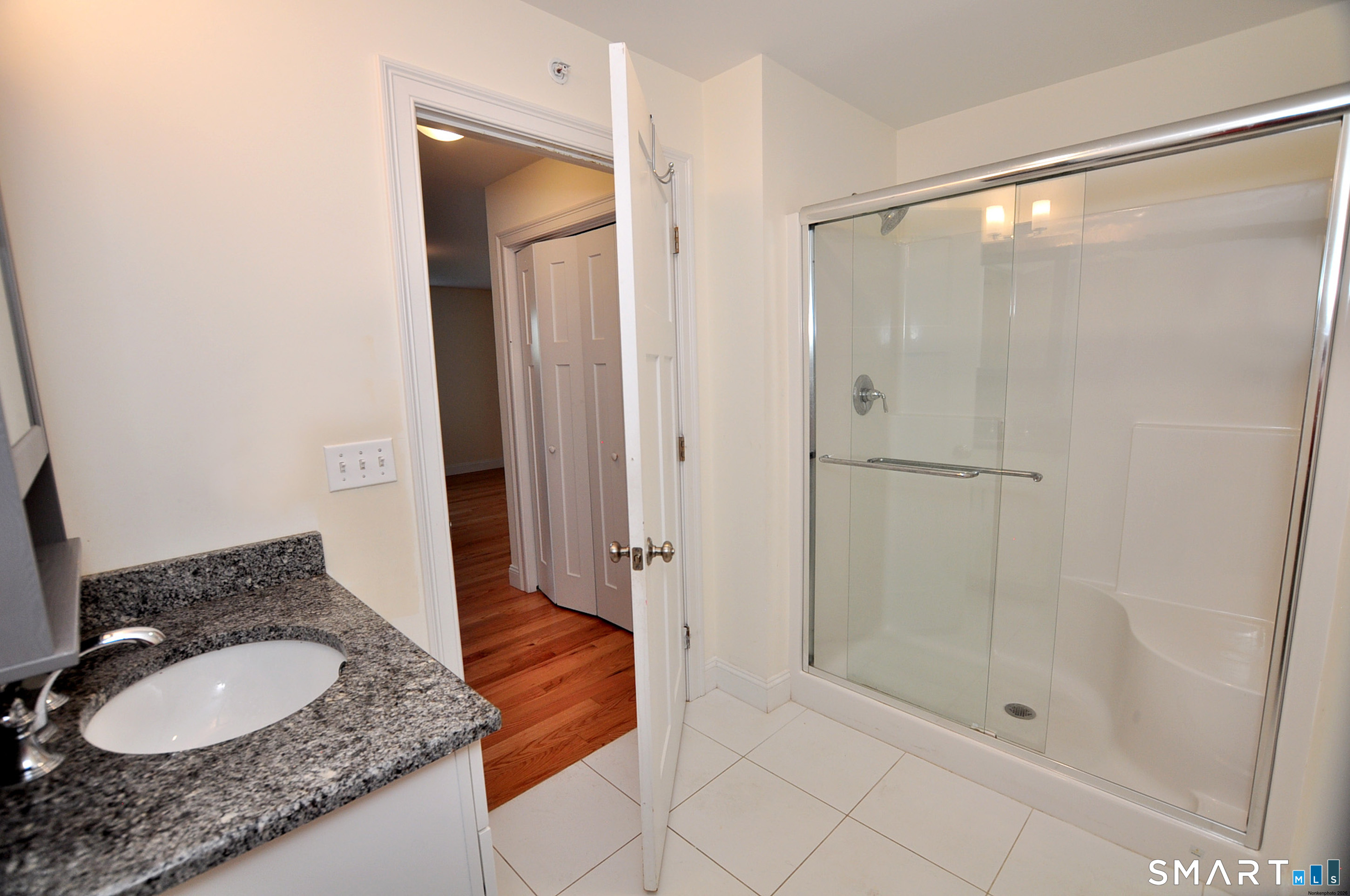 707 Old Village Circle photo 22