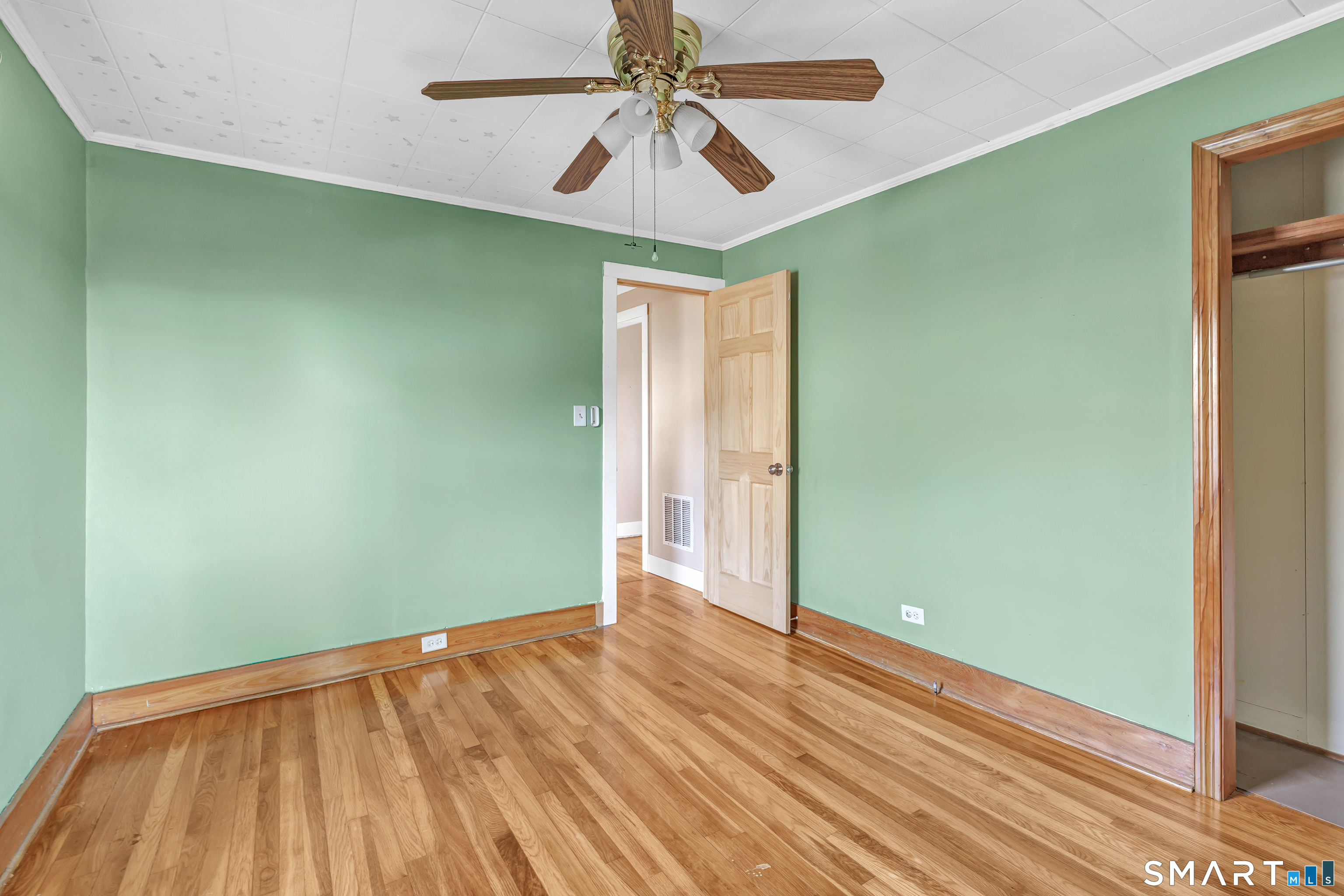 402 Patterson photo 22