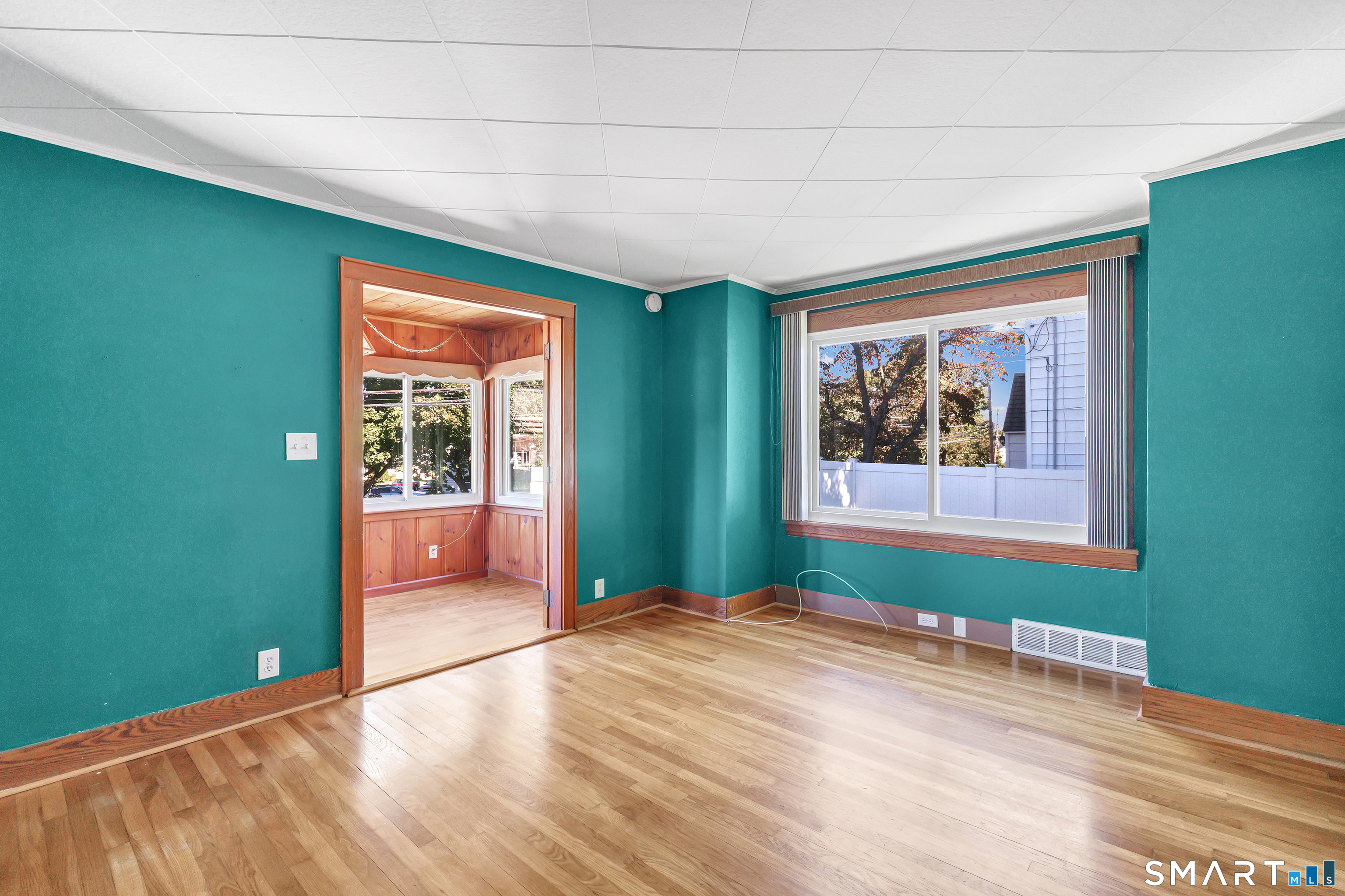 402 Patterson photo 13