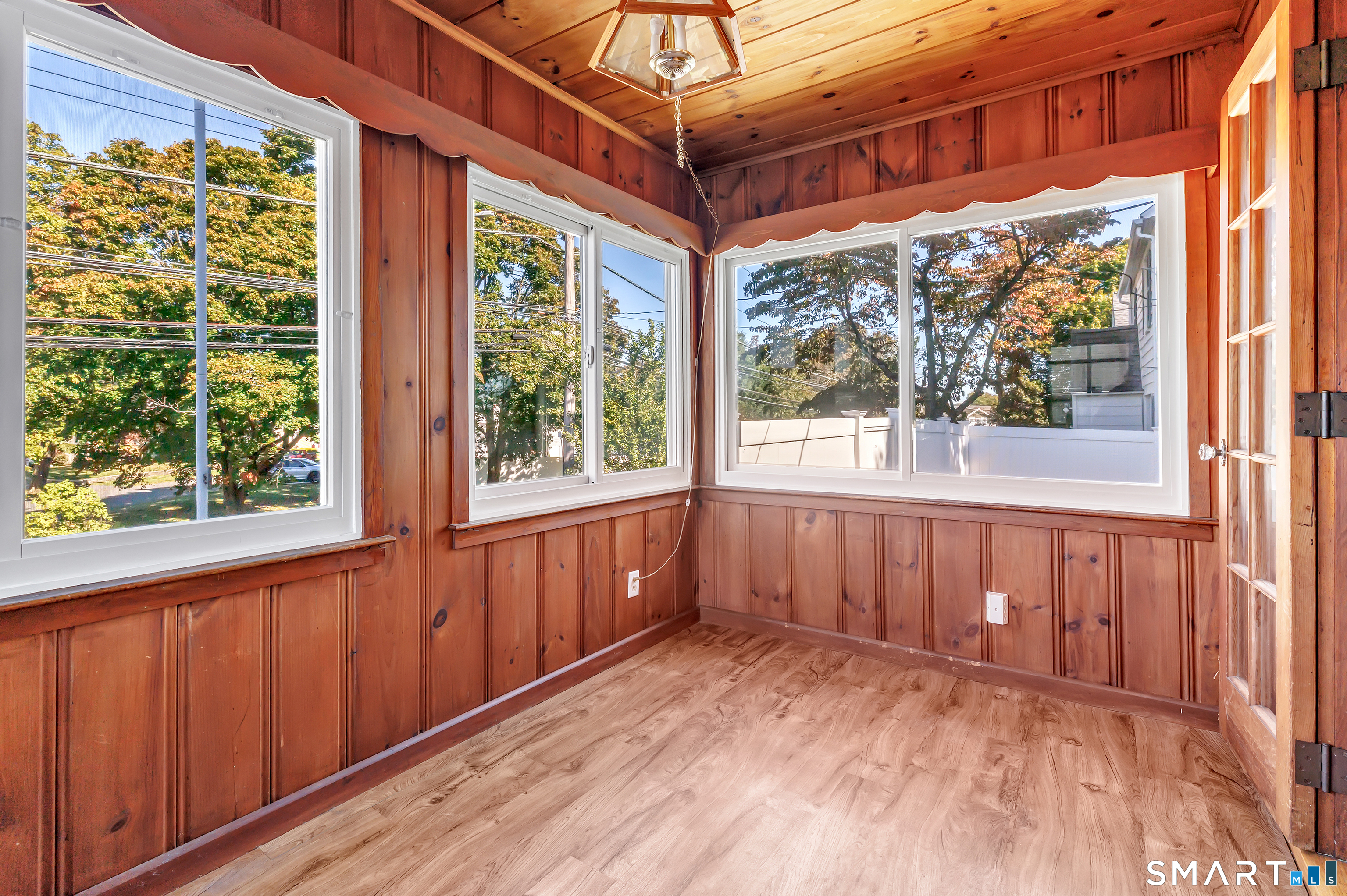 402 Patterson photo 16