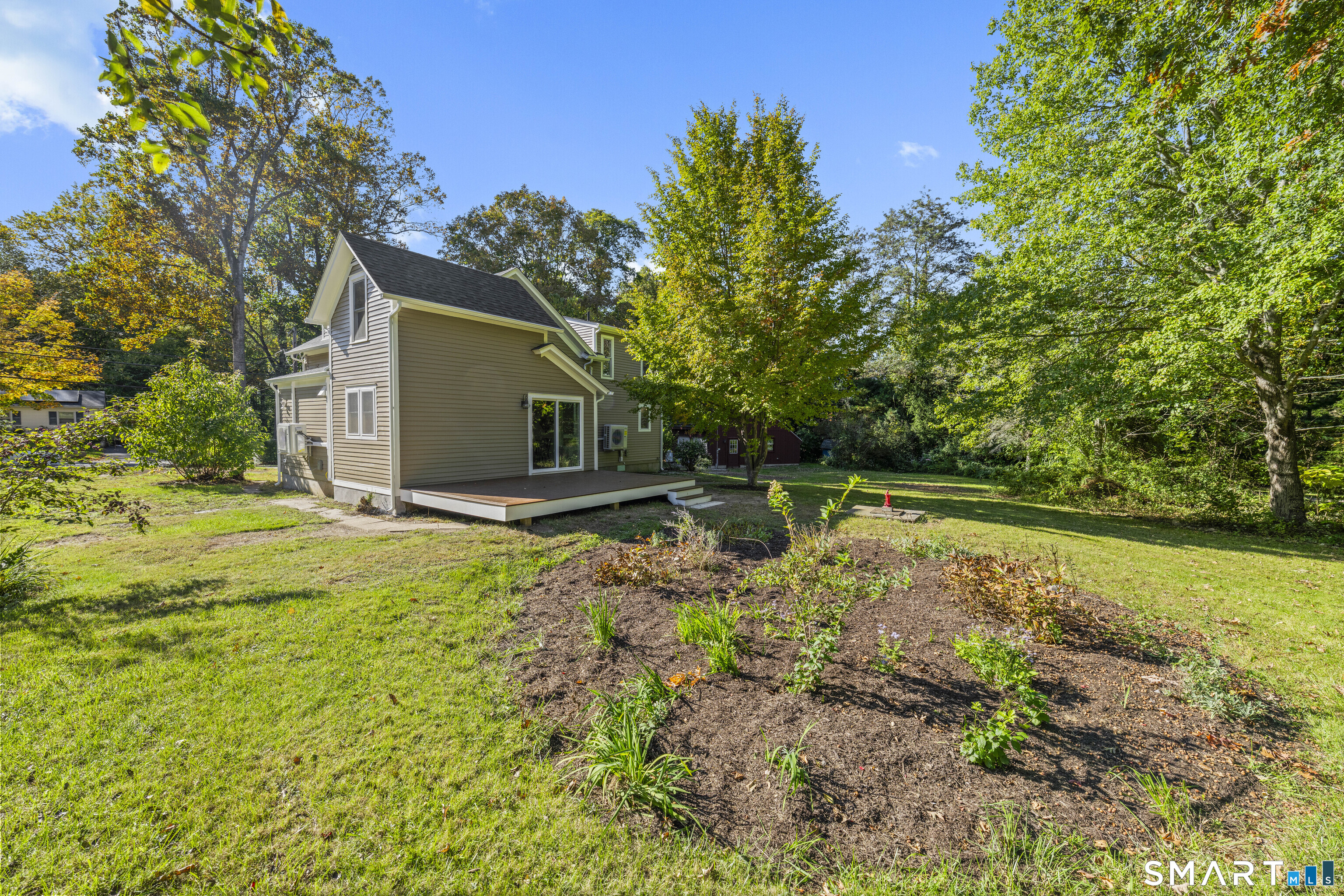 57 Walnut Street photo 18