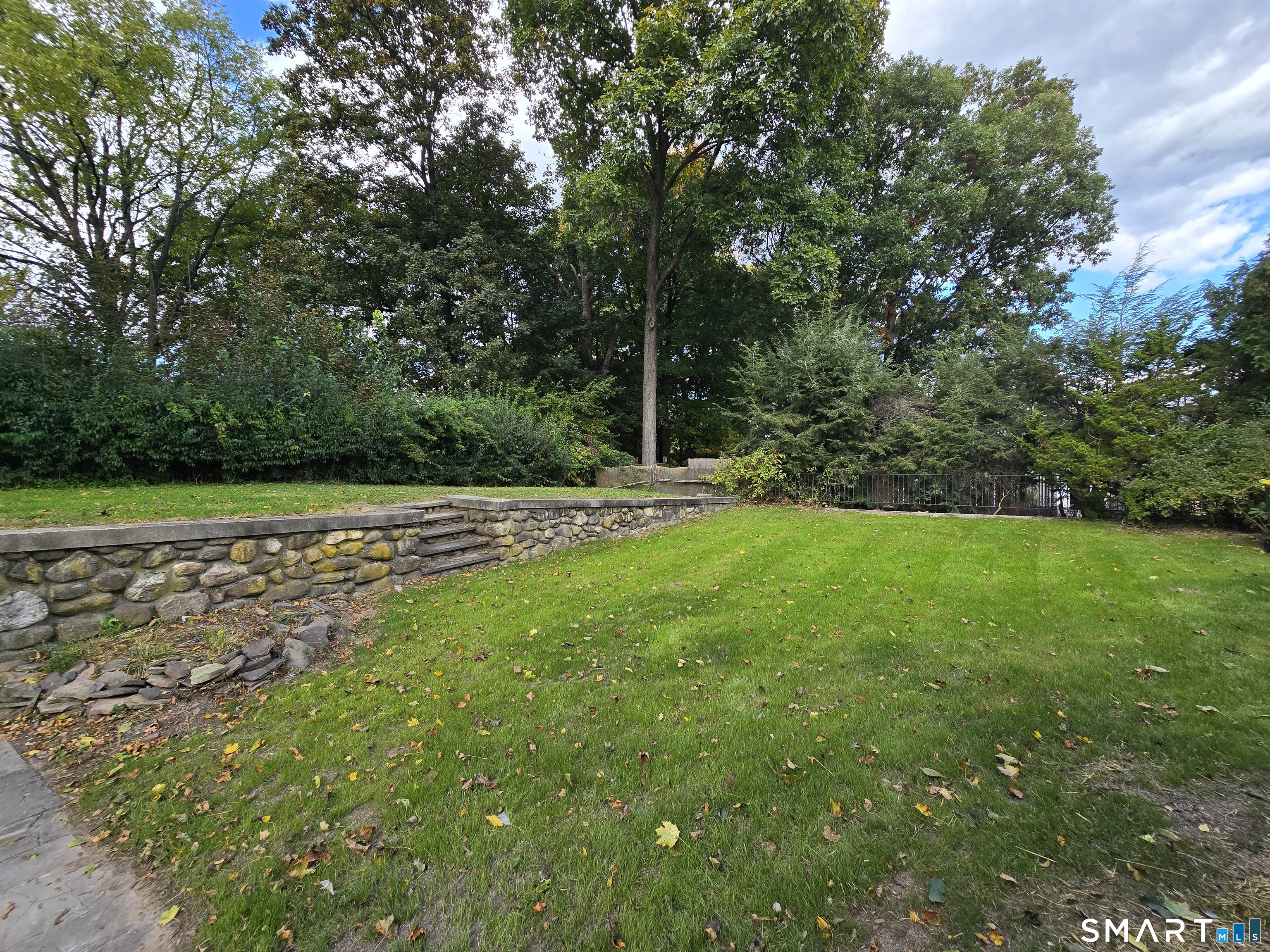 200 Forest Ridge Road photo 37