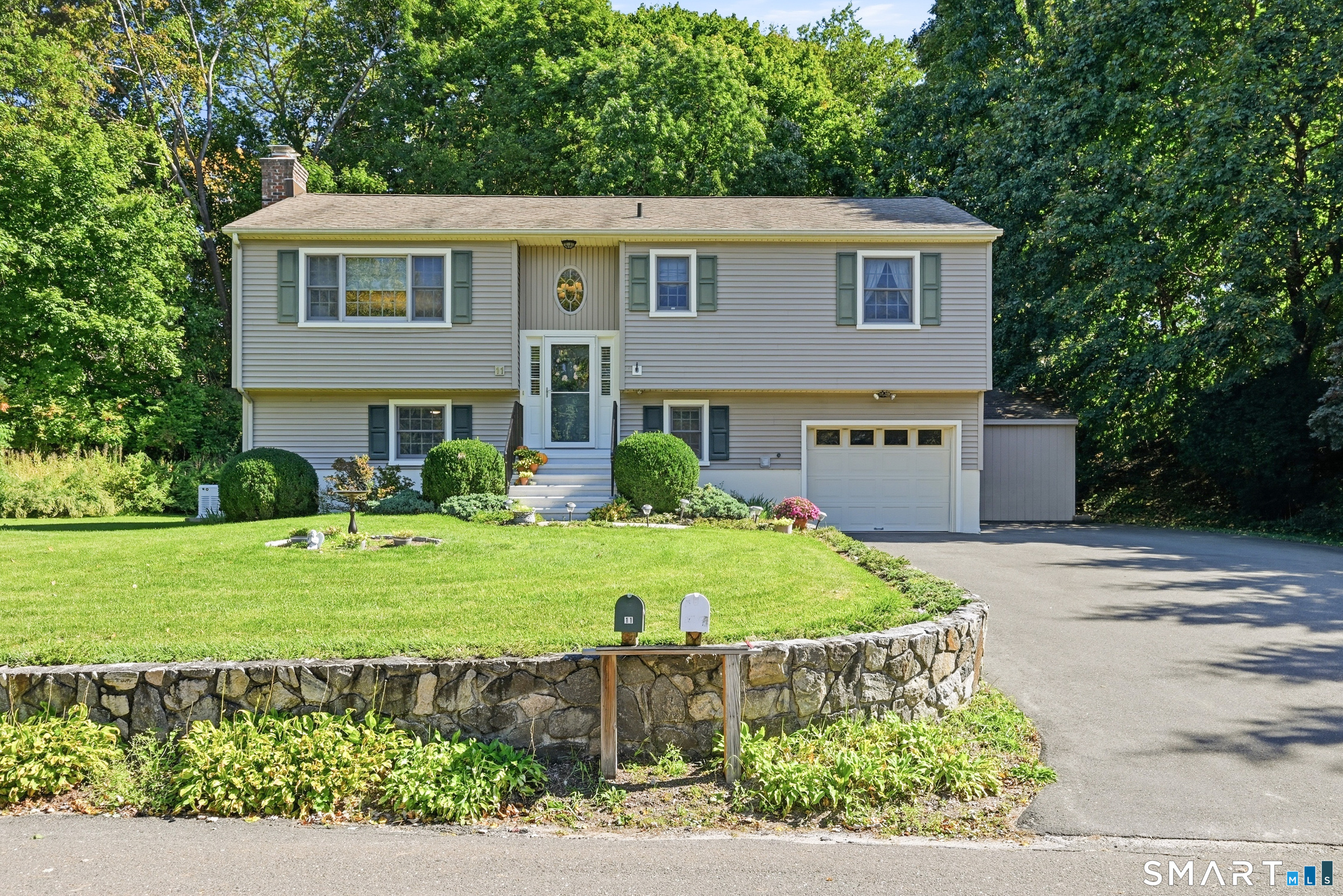 11 Delview Drive photo 33